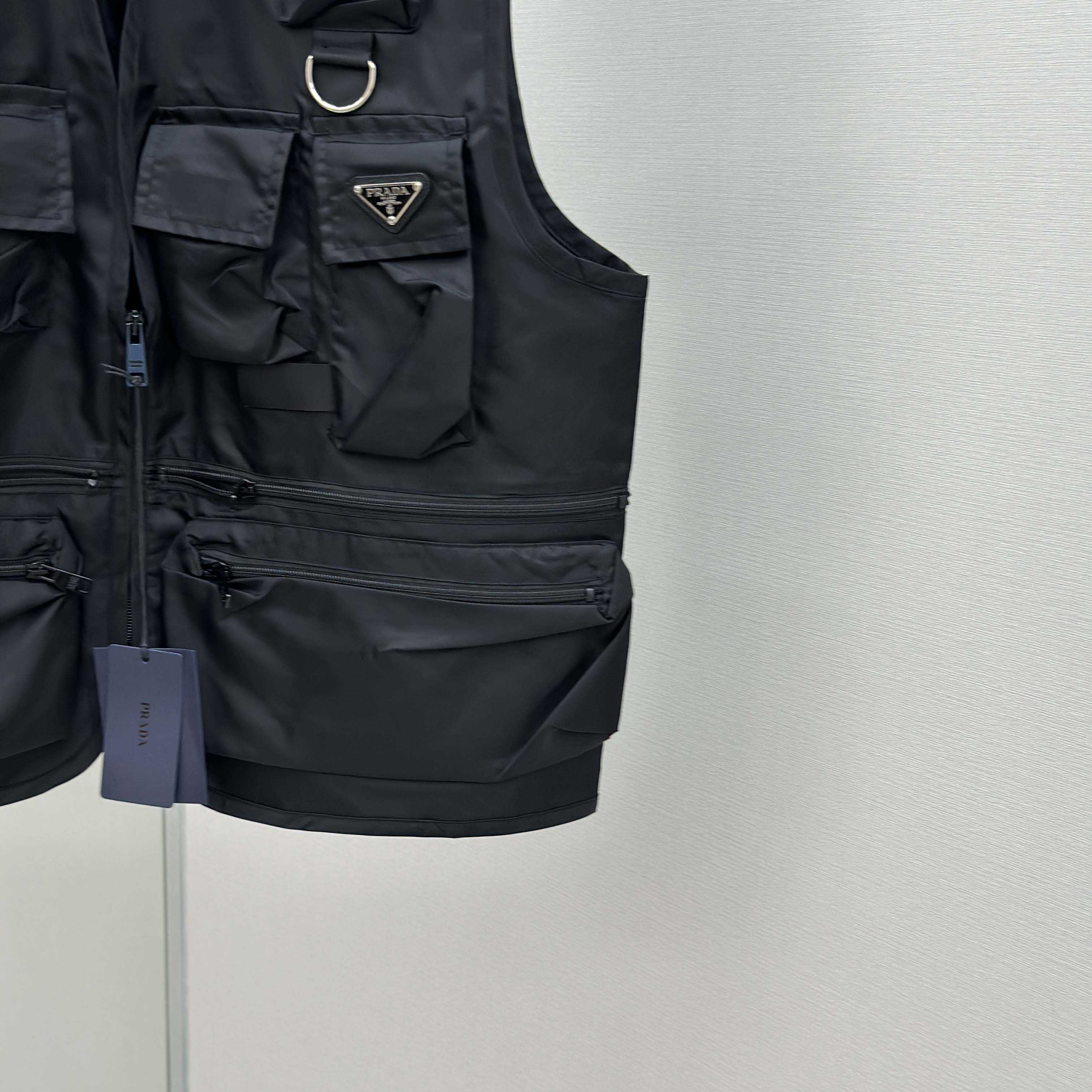 Prada Re-Nylon Utility Vest - EUR FASHION