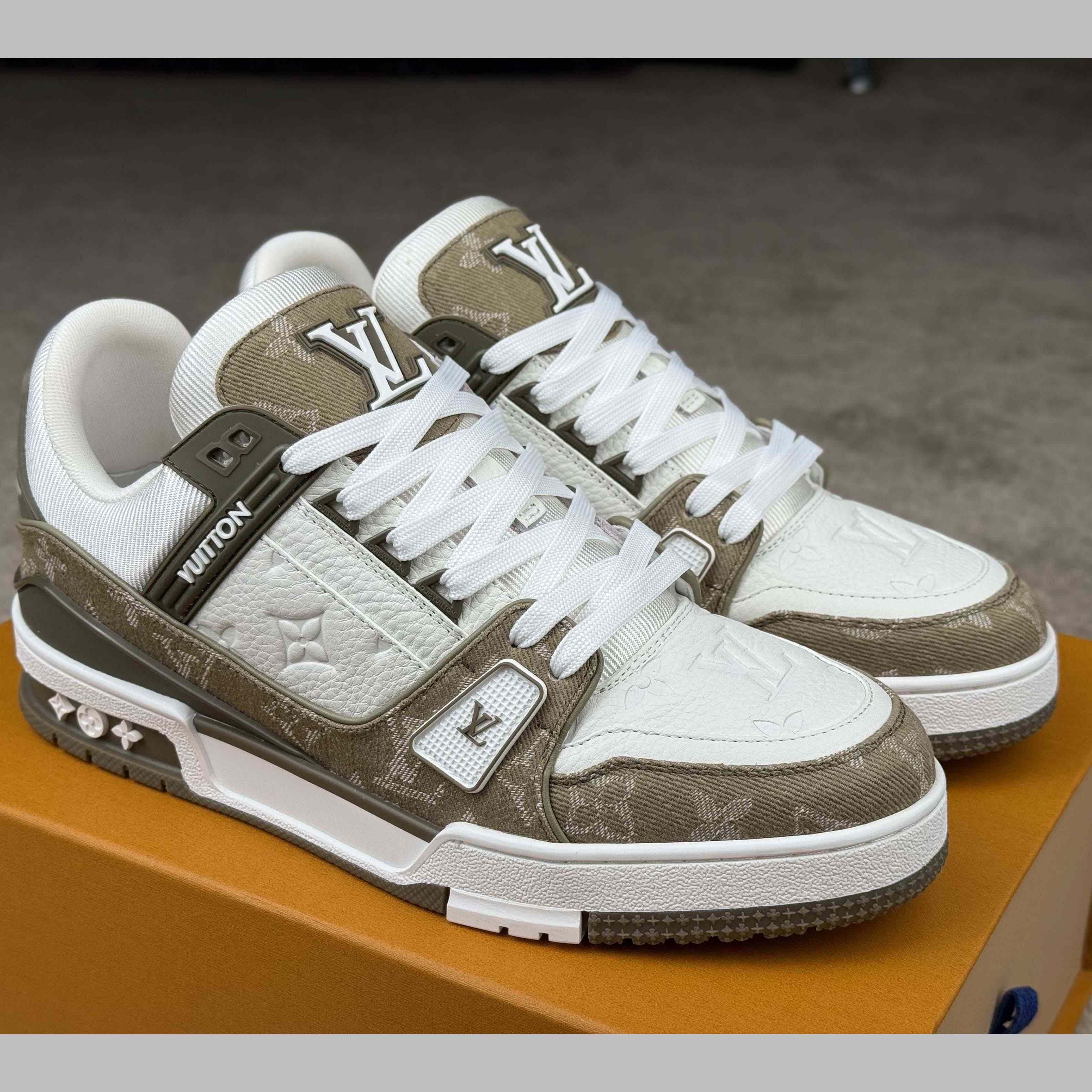 Louis Vuitton LV Trainer Sneaker   1AIKN0 - EUR FASHION