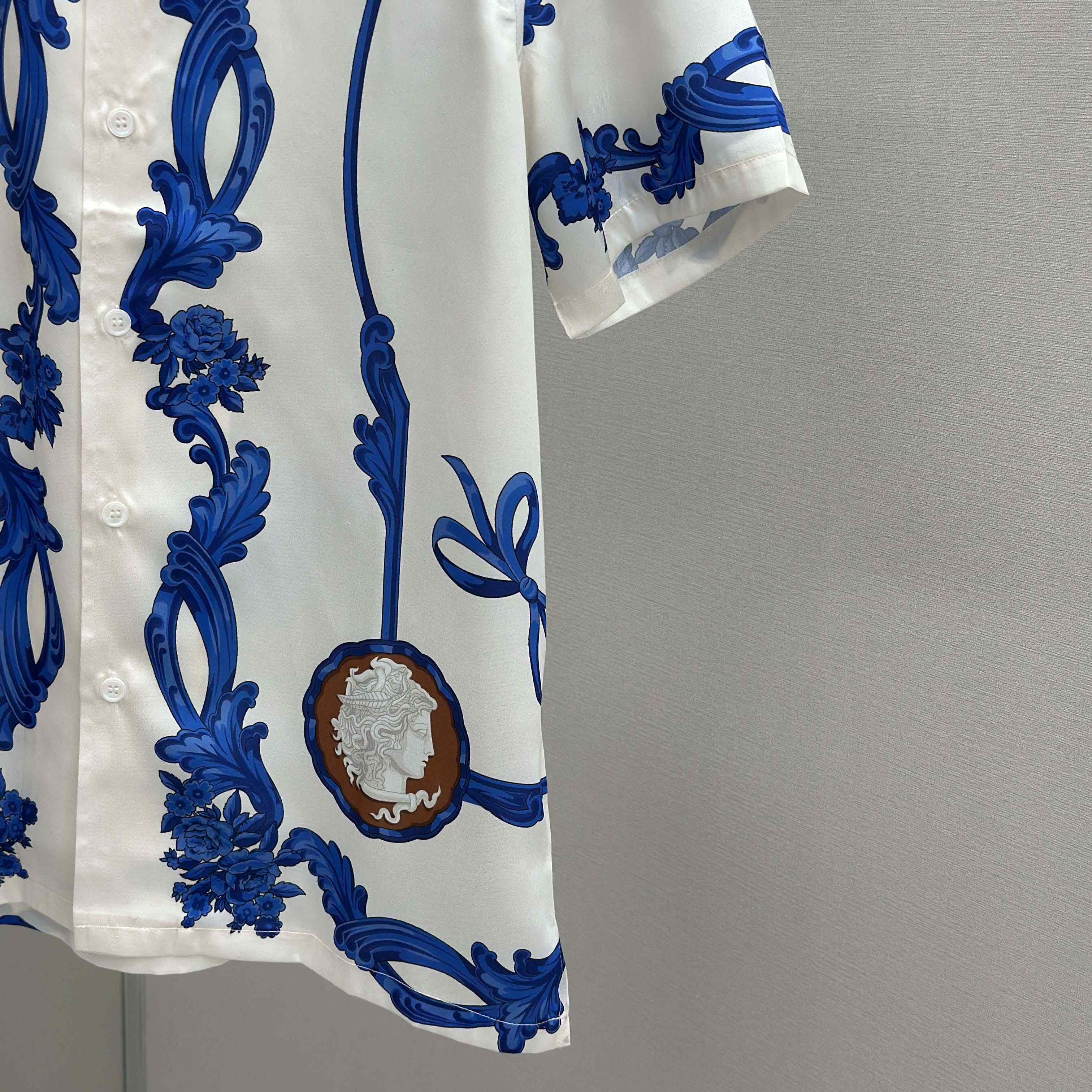 Versace Cameo Silk Shirt & Silk Shorts - EUR FASHION