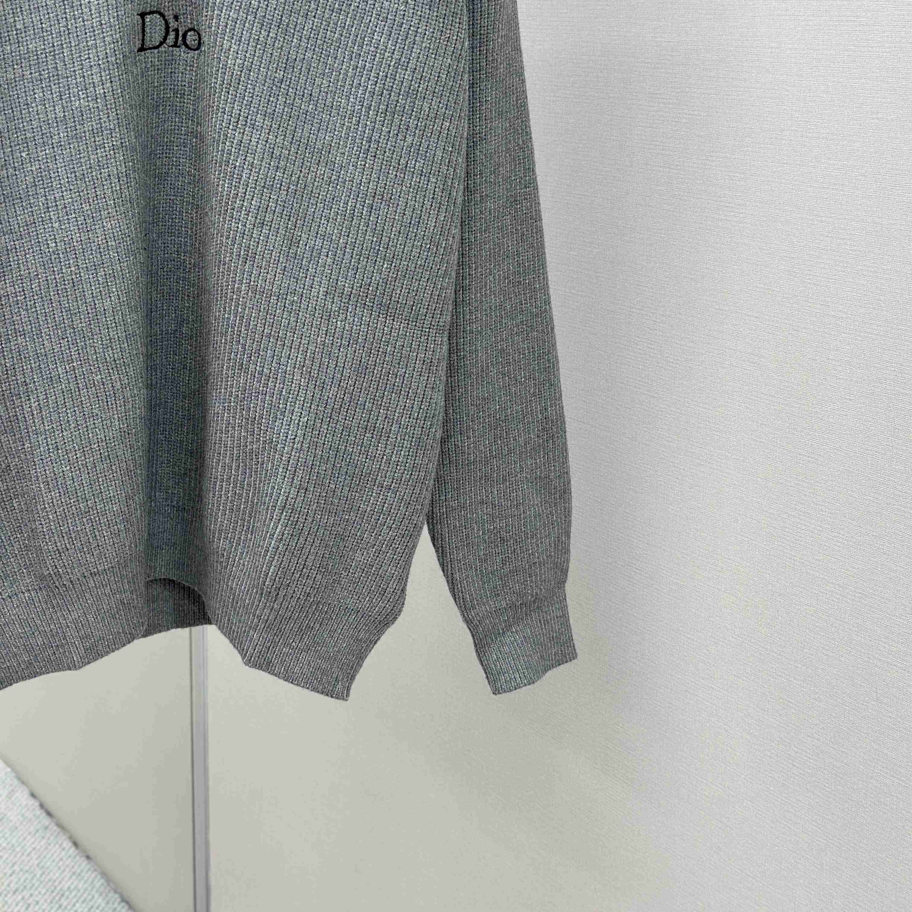 Dior V-Neck Sweater - EUR FASHION