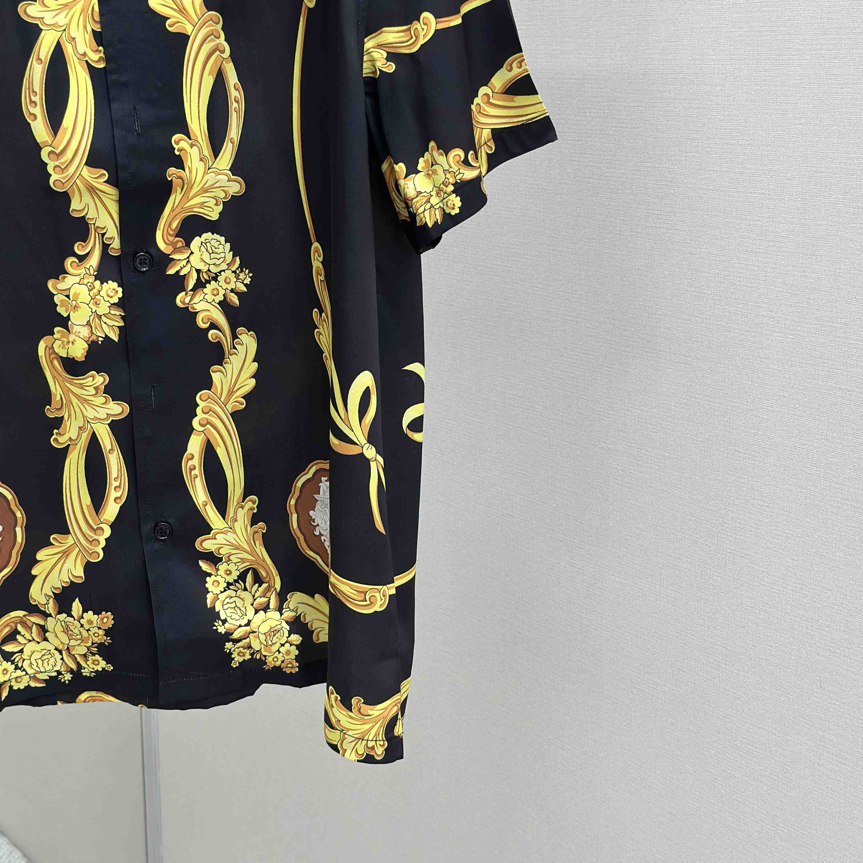 Versace Cameo Silk Shirt & Swim Boardshorts - EUR FASHION