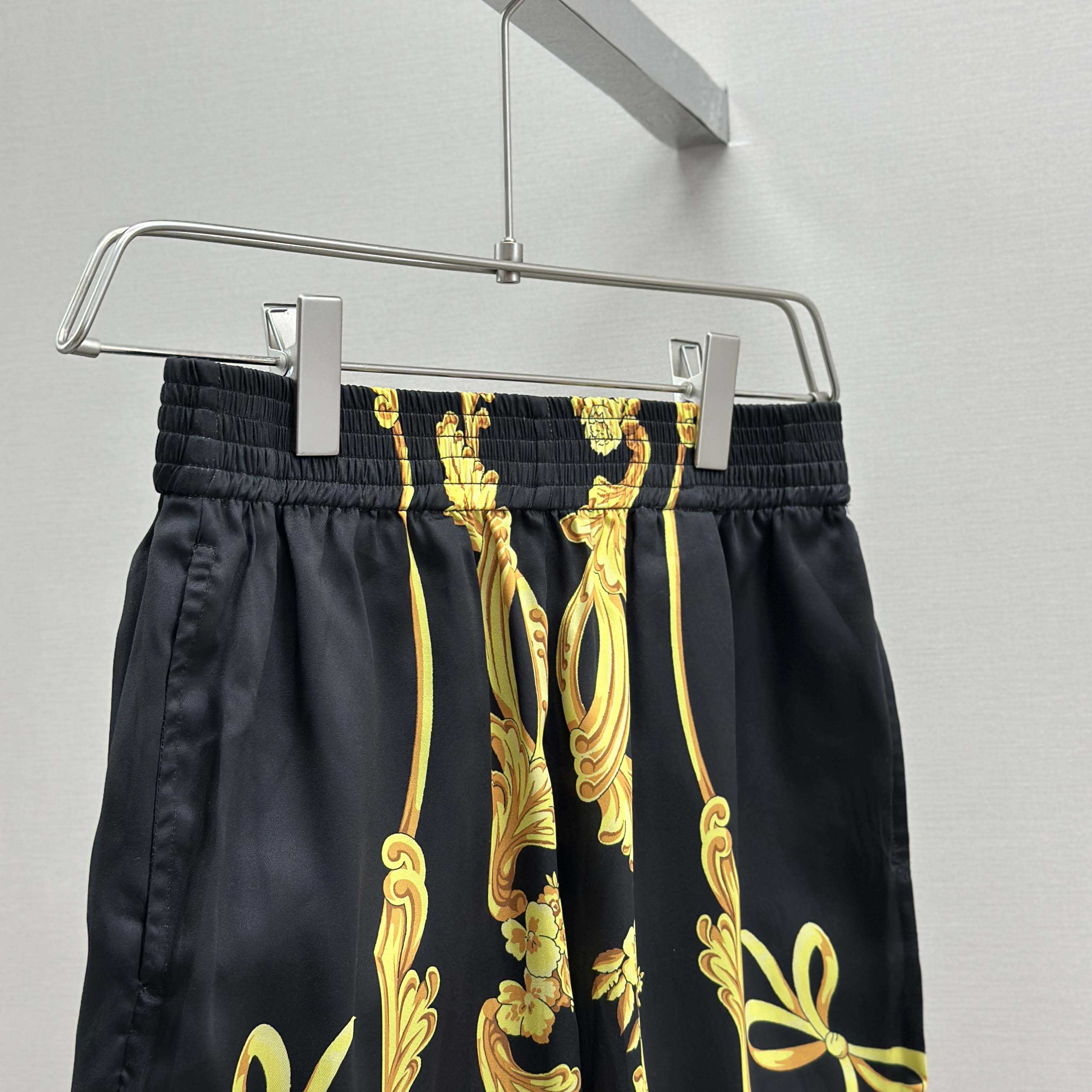 Versace Cameo Silk Shirt & Swim Boardshorts - EUR FASHION