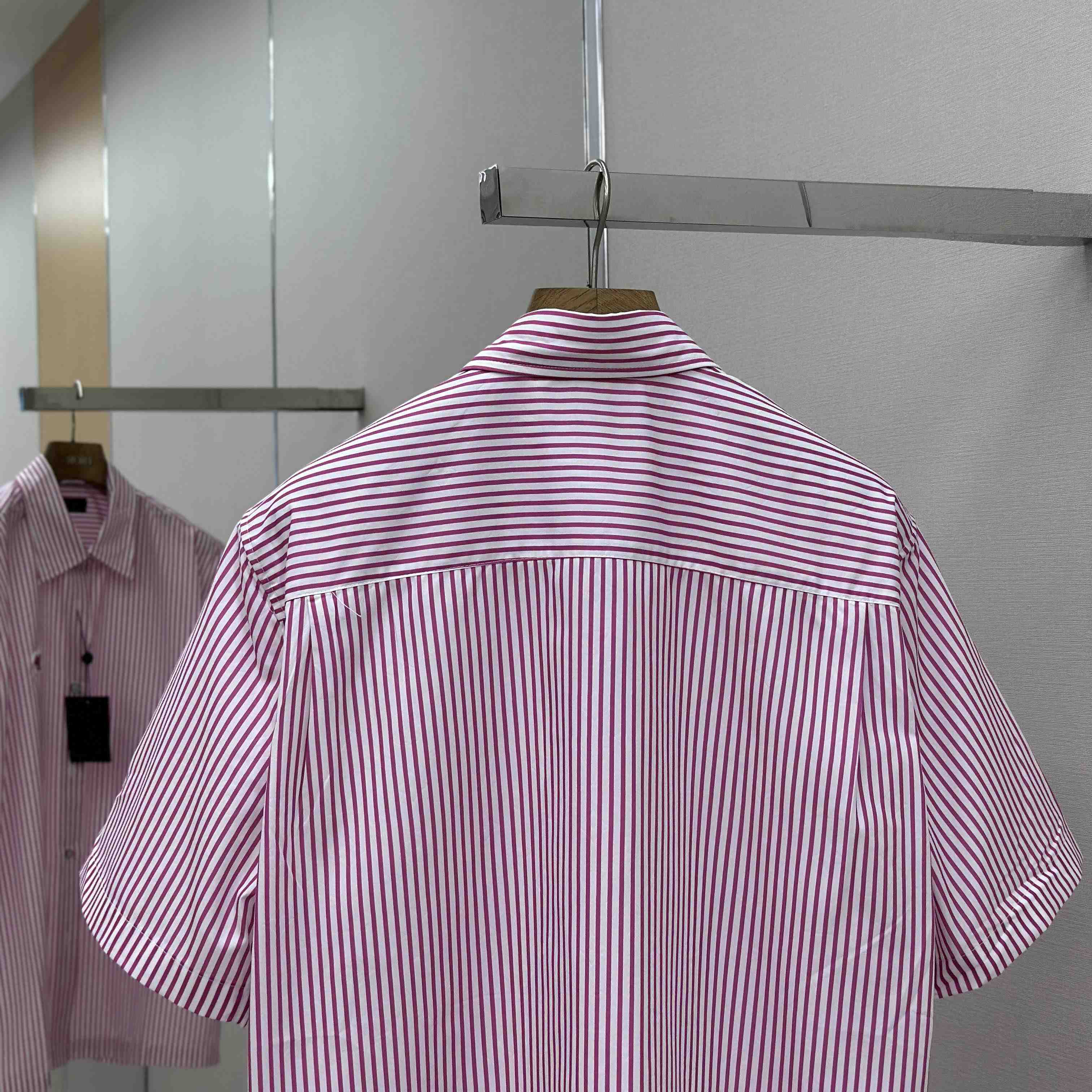 Louis Vuitton Monogram Striped Short-Sleeved Shirt   1AHVX7 - EUR FASHION