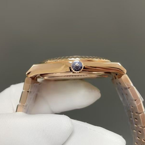 Rolex Land-Dweller 40 - EUR FASHION