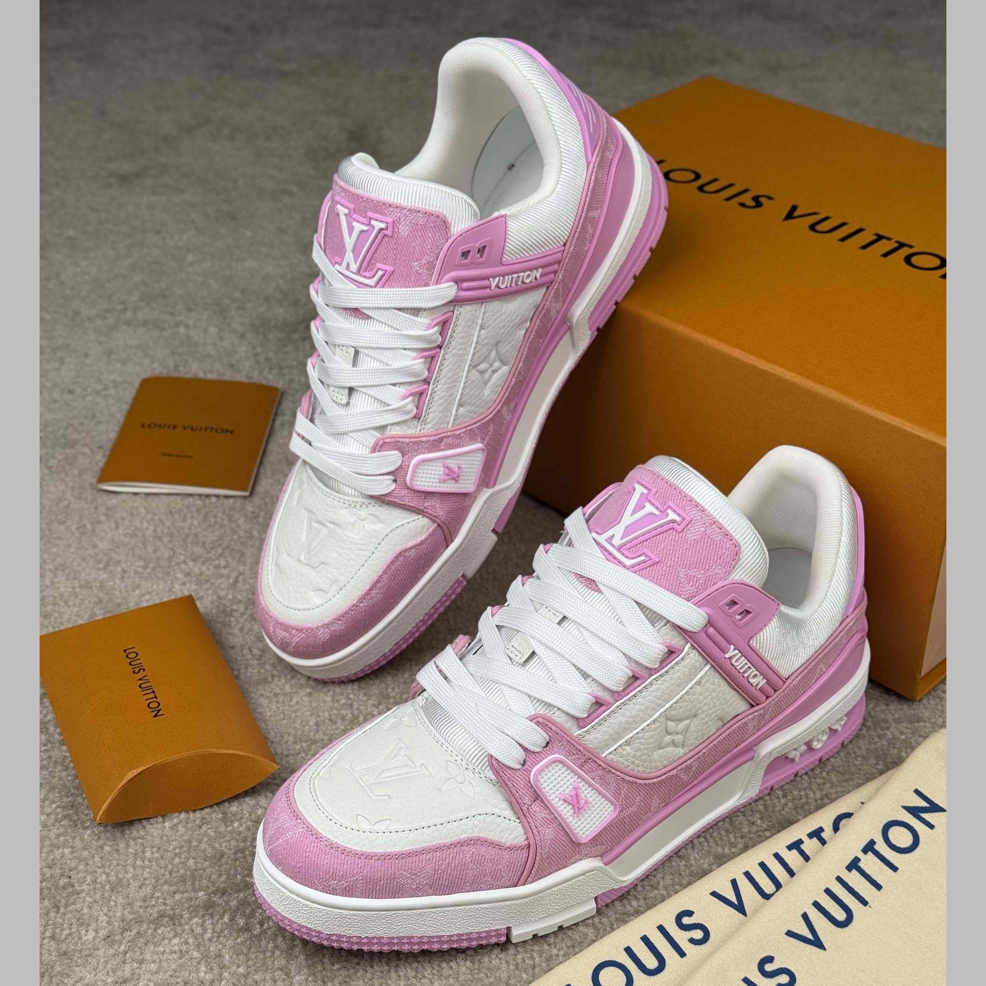 Louis Vuitton LV Trainer Sneaker   1AIKNK - EUR FASHION