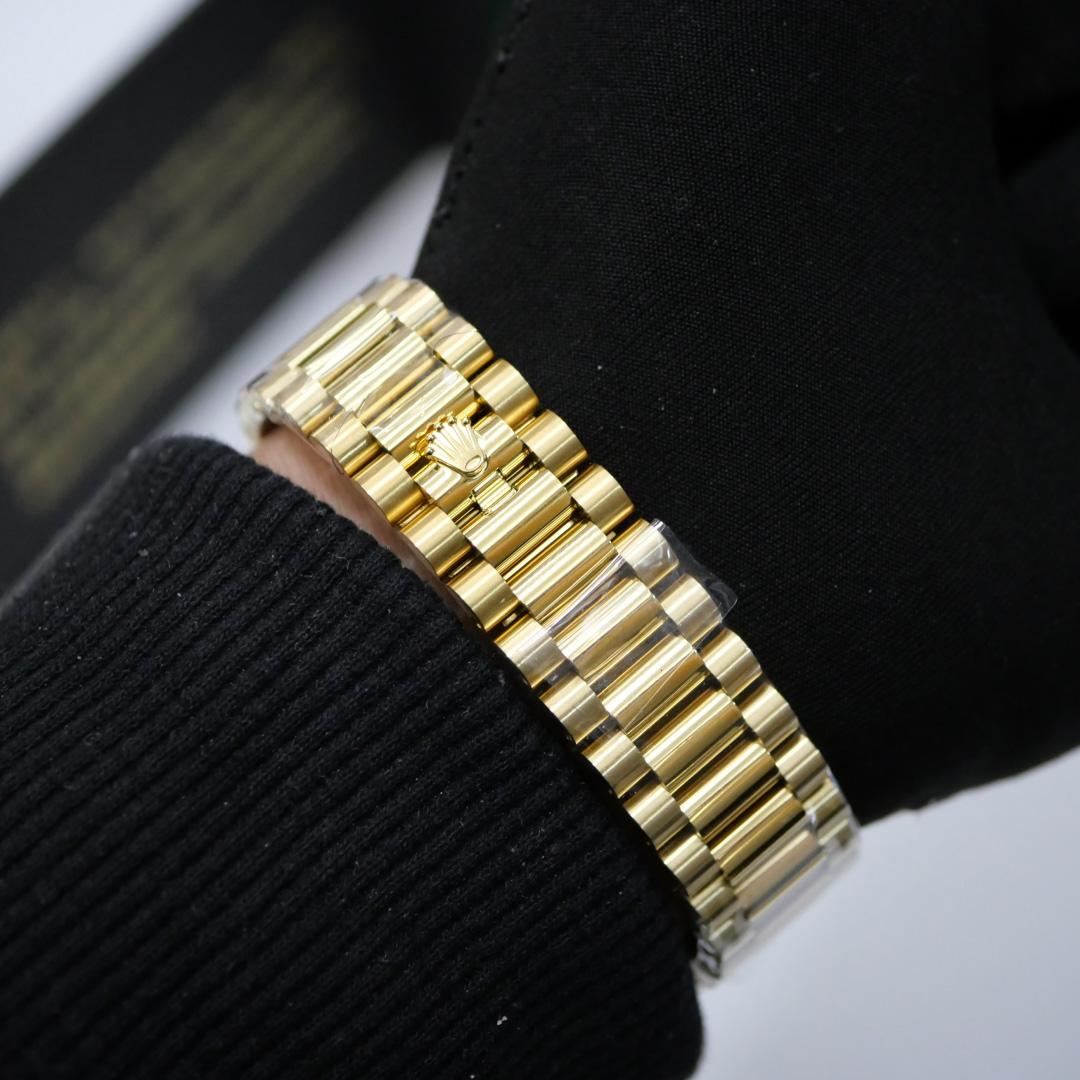 Rolex Oyster Perpetual Day-Date, 36mm, yellow gold 128235 - EUR FASHION