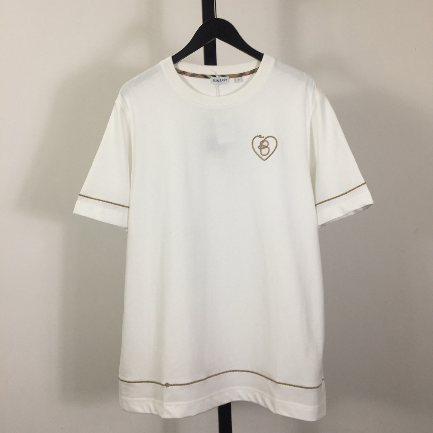 Burberry B Heart Cotton T-shirt - EUR FASHION