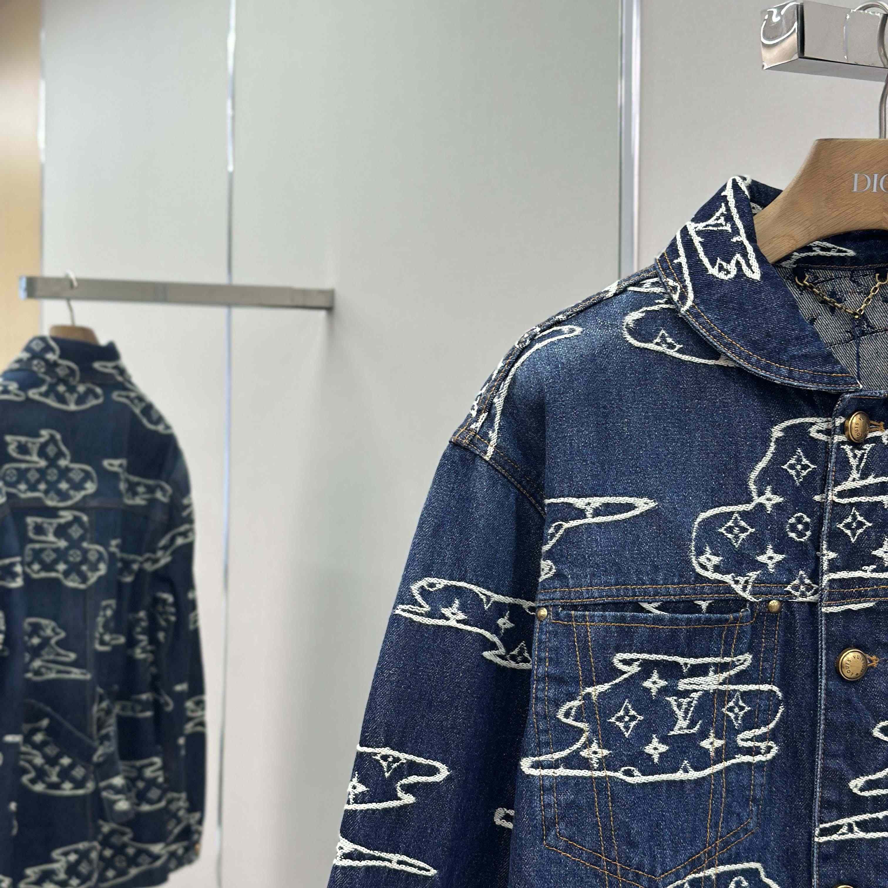 Louis Vuitton Monogram Denim Workwear Blouson   1AILN5 - EUR FASHION