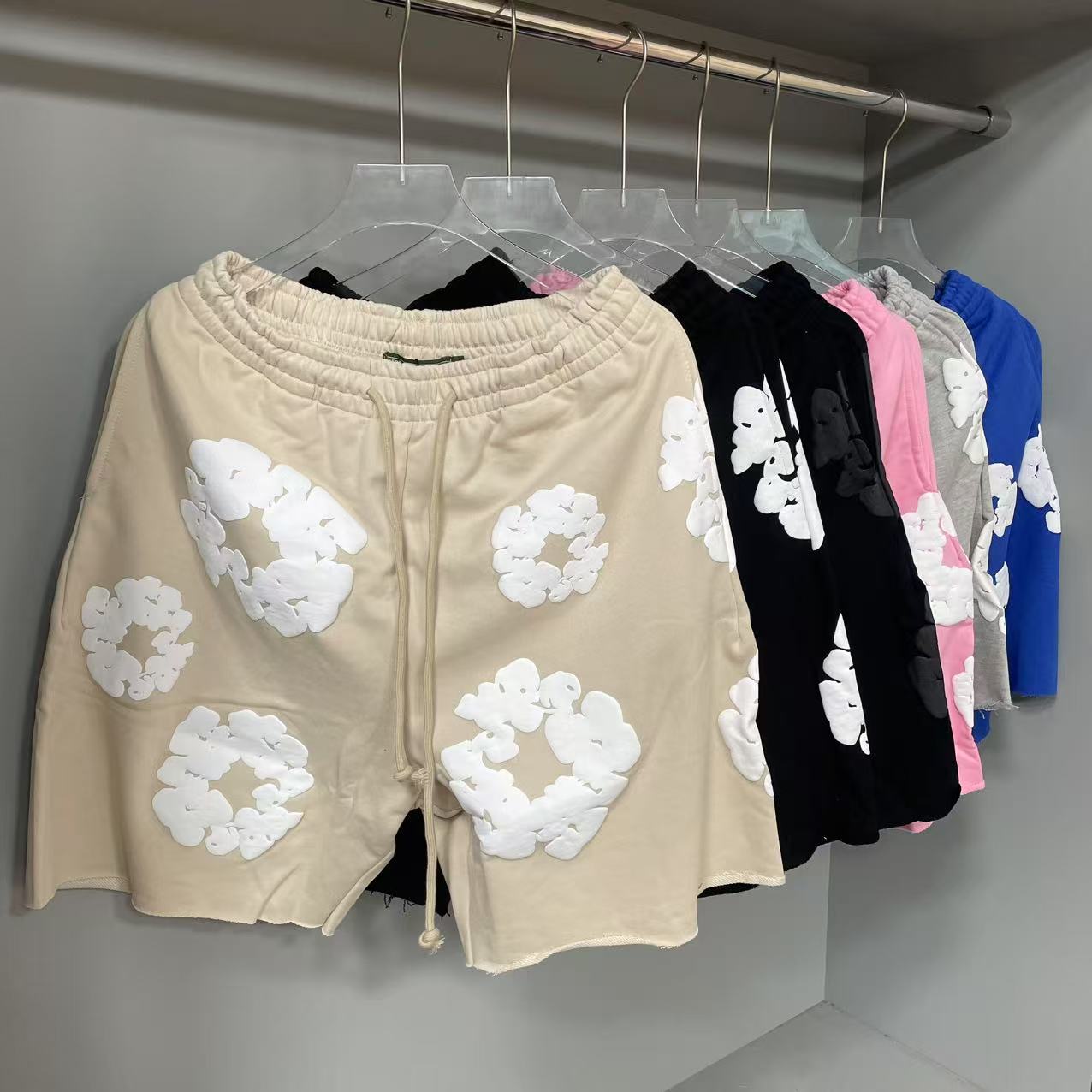 Denim Tears Cotton Wreath Sweatshorts - EUR FASHION