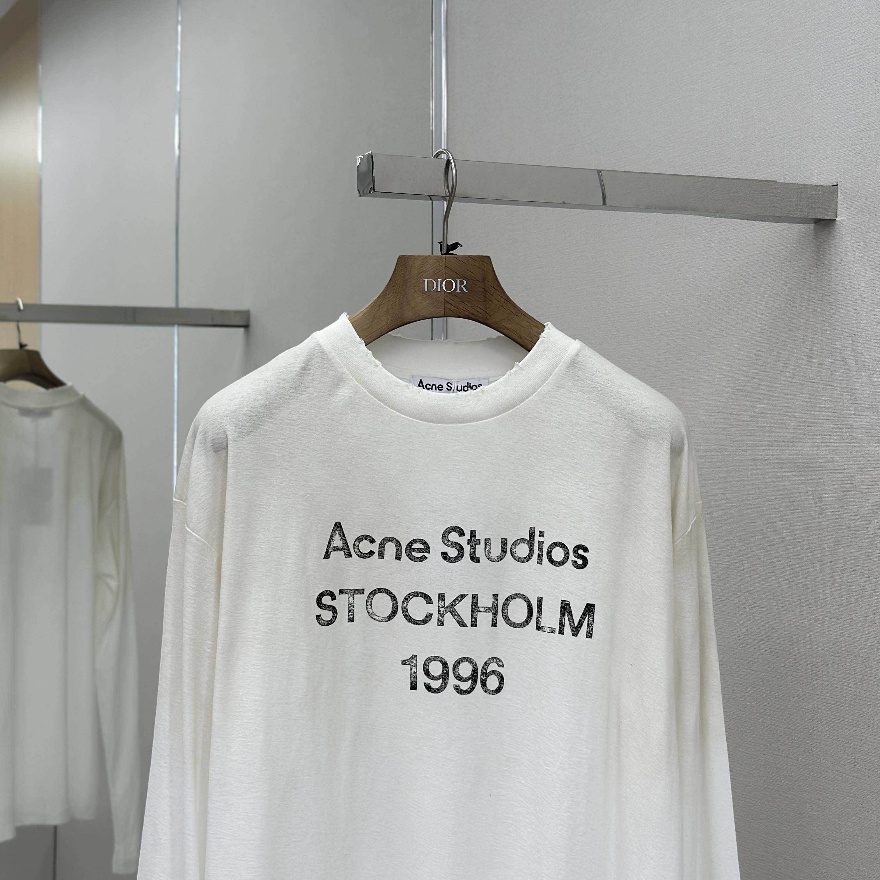 Acne Studios Logo T-shirt - Relaxed Fit - EUR FASHION