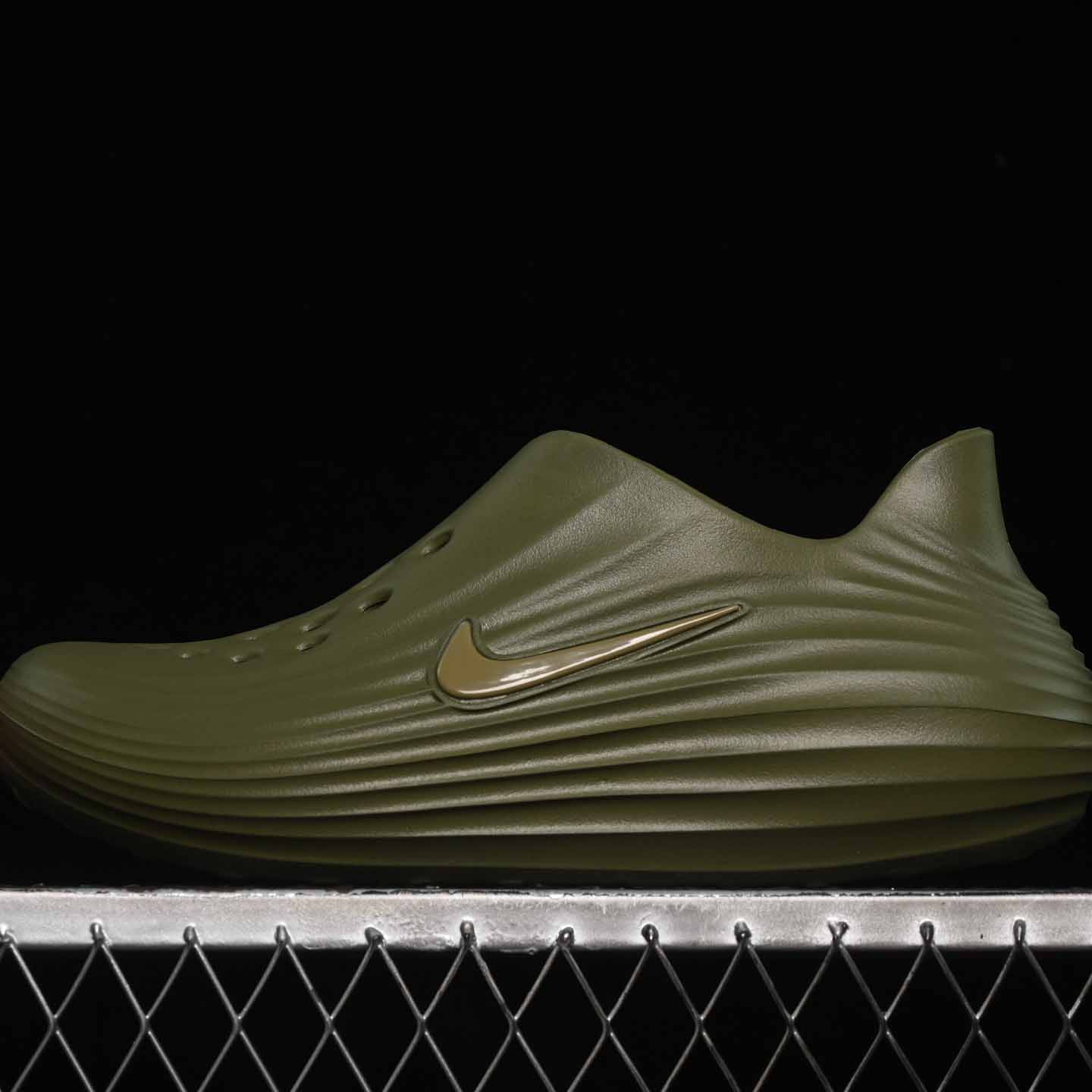 Nike ReactX Rejuven8 - EUR FASHION