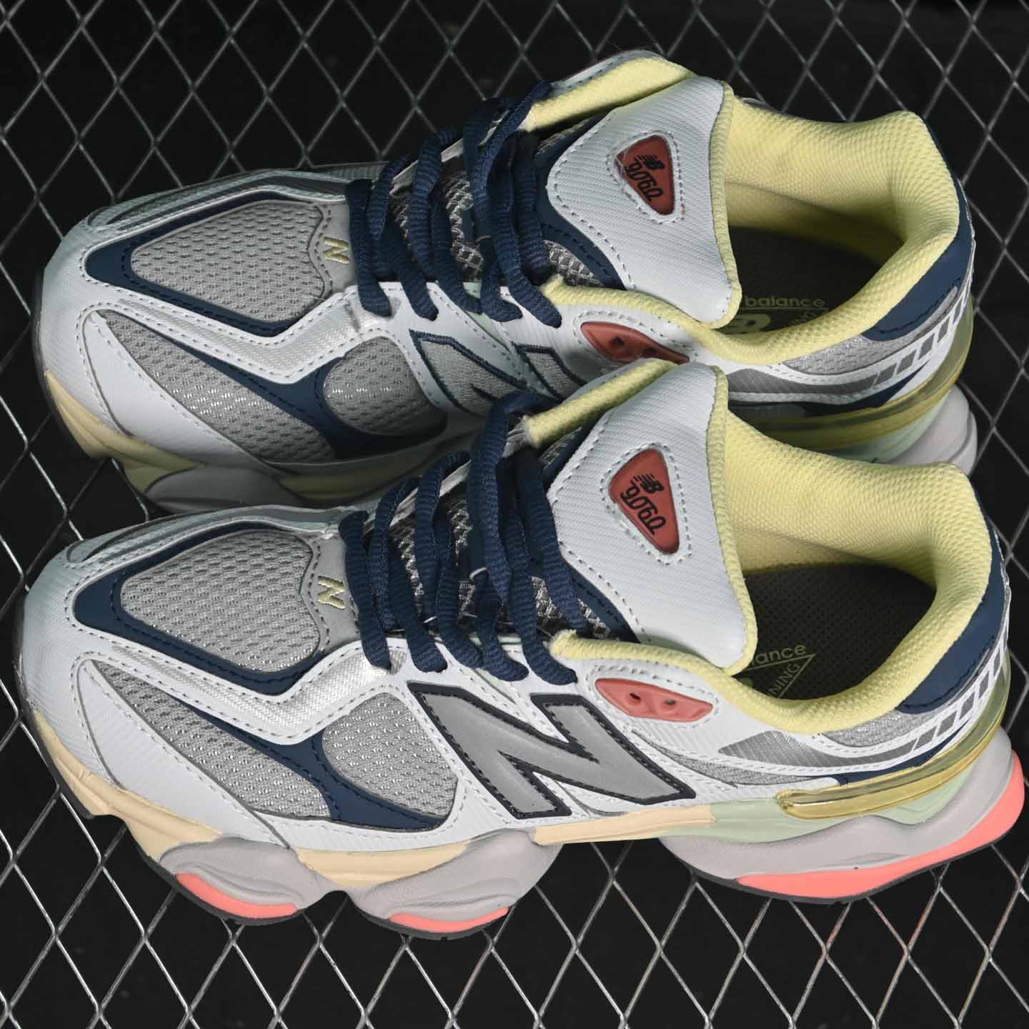 New Balance NB9060 - EUR FASHION