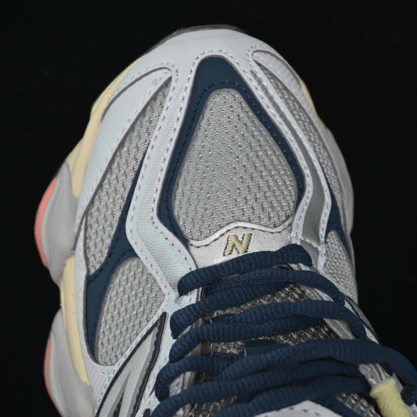New Balance NB9060 - EUR FASHION