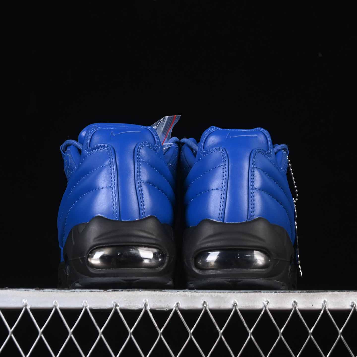 Supreme x Nike Air Max 95 Lux    CI0999-400 - EUR FASHION