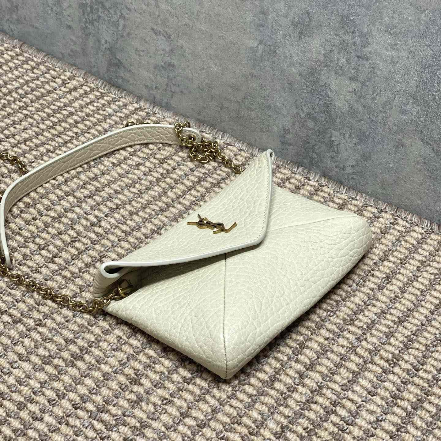 Saint Laurent Cassandre Chain Pouch In Lambskin - EUR FASHION