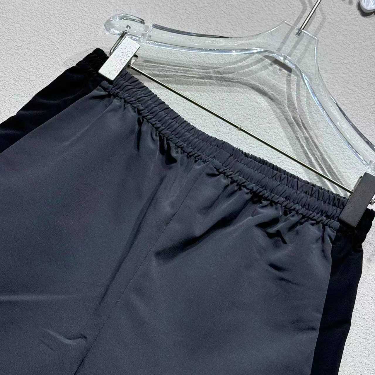 Balenciaga Loop Sports Icon Basketball Swim Shorts In Anthracite And Black - EUR FASHION