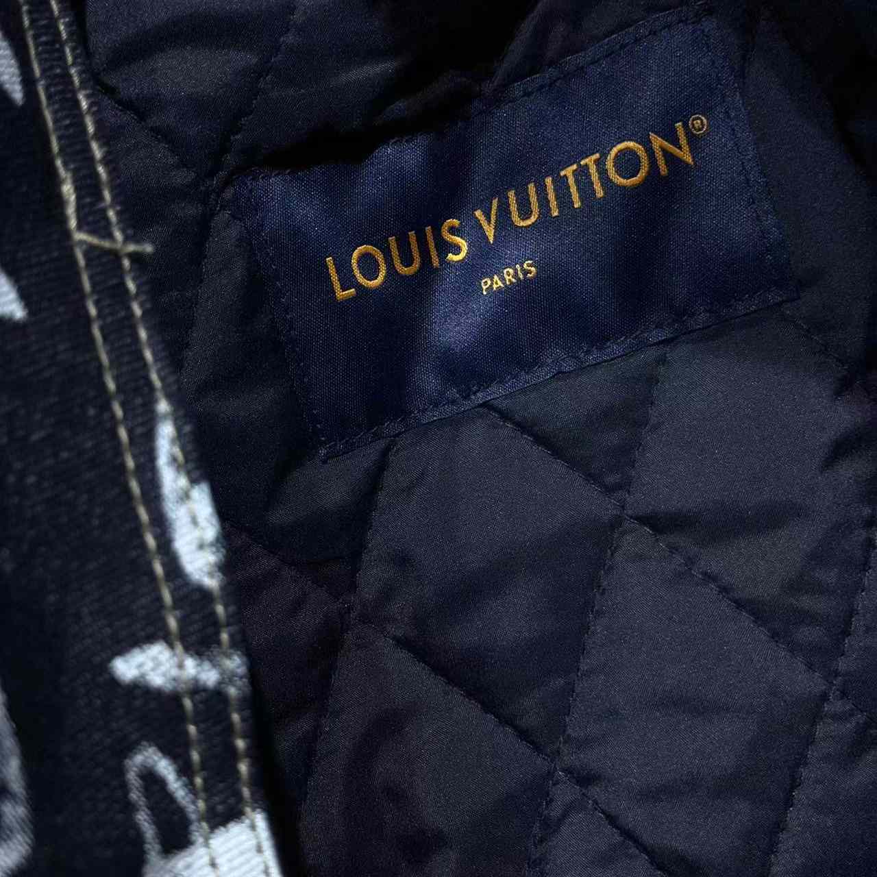 Louis Vuitton Denim Collarless Jacket  1AILLL - EUR FASHION