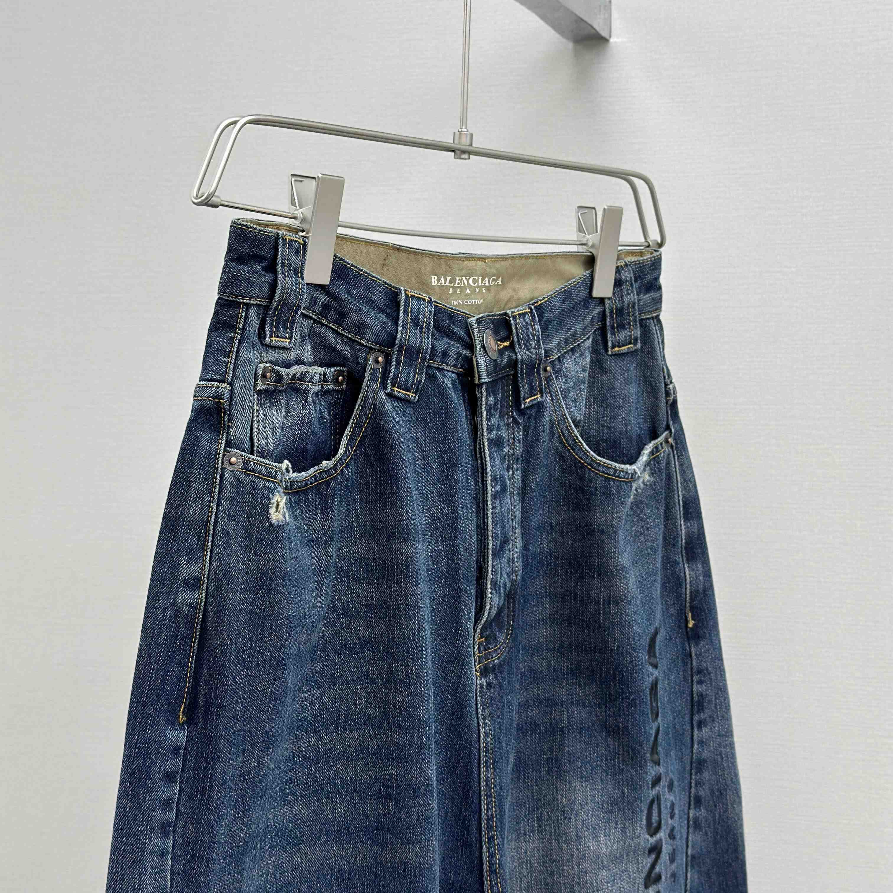 Balenciaga Baggy Jeans - EUR FASHION