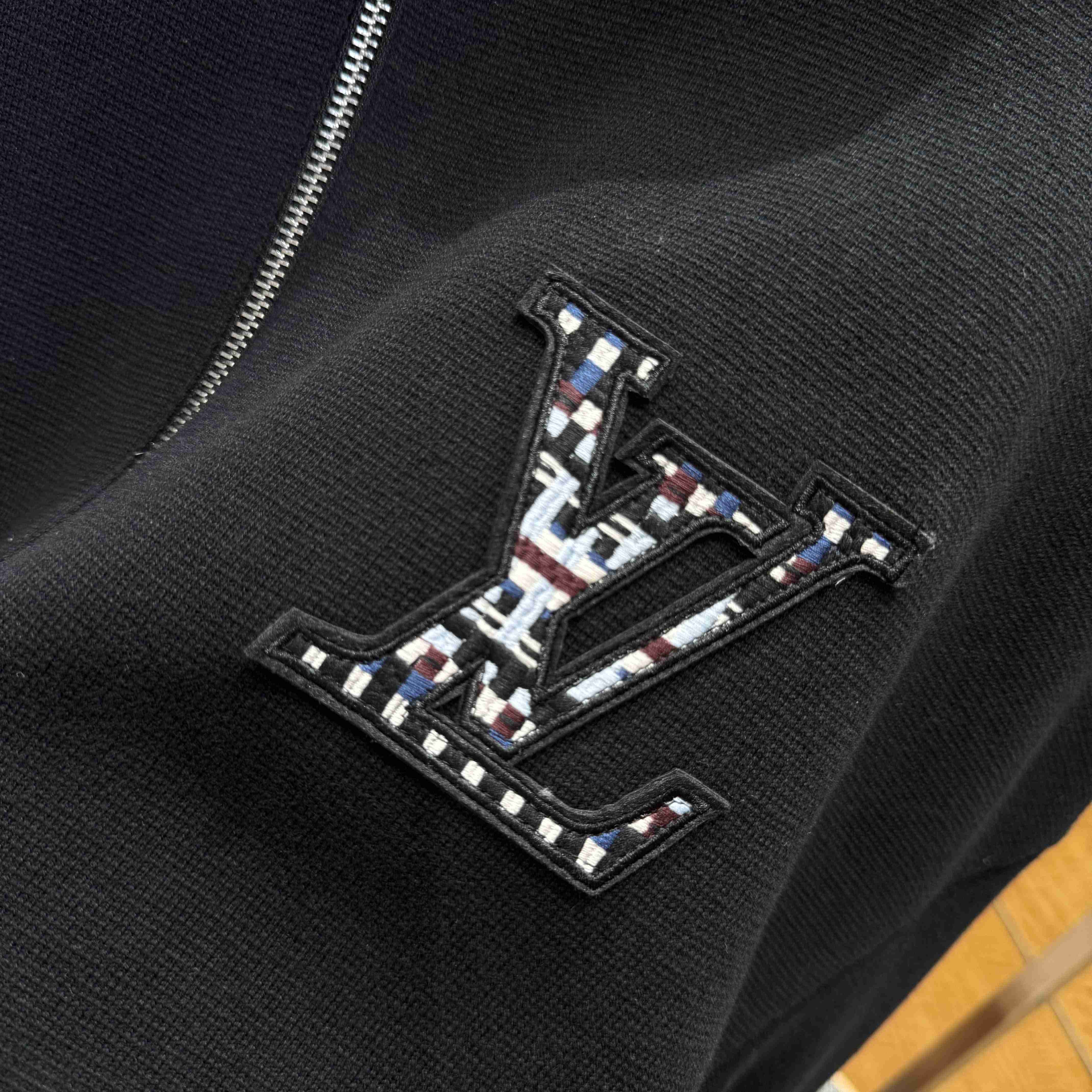 Louis Vuitton Knit Bomber   1AHVN4 - EUR FASHION