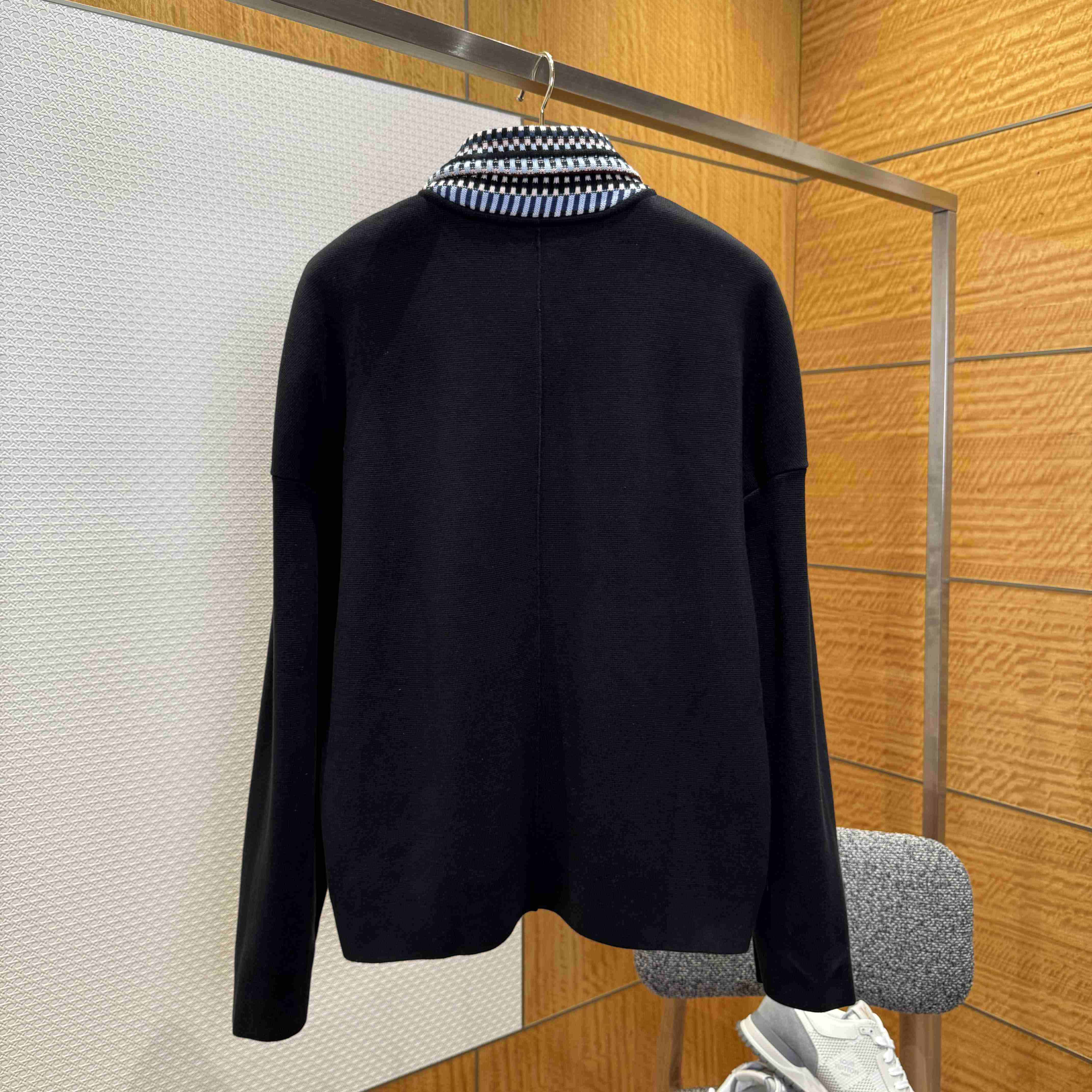 Louis Vuitton Knit Bomber   1AHVN4 - EUR FASHION