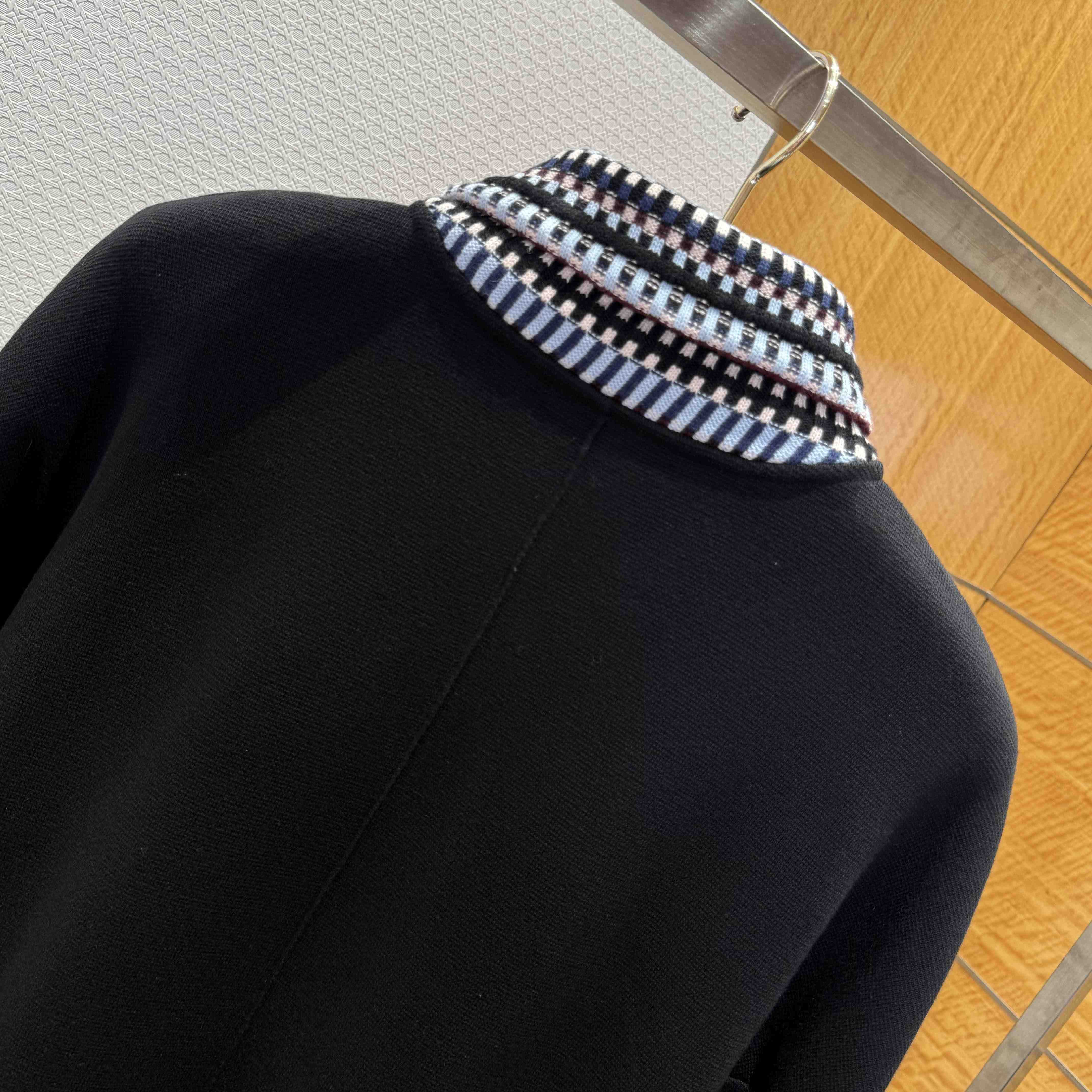 Louis Vuitton Knit Bomber   1AHVN4 - EUR FASHION