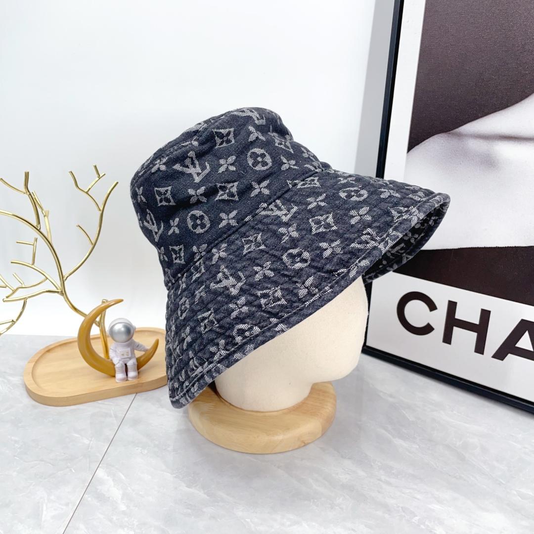 Louis Vuitton Monogram Hat - EUR FASHION