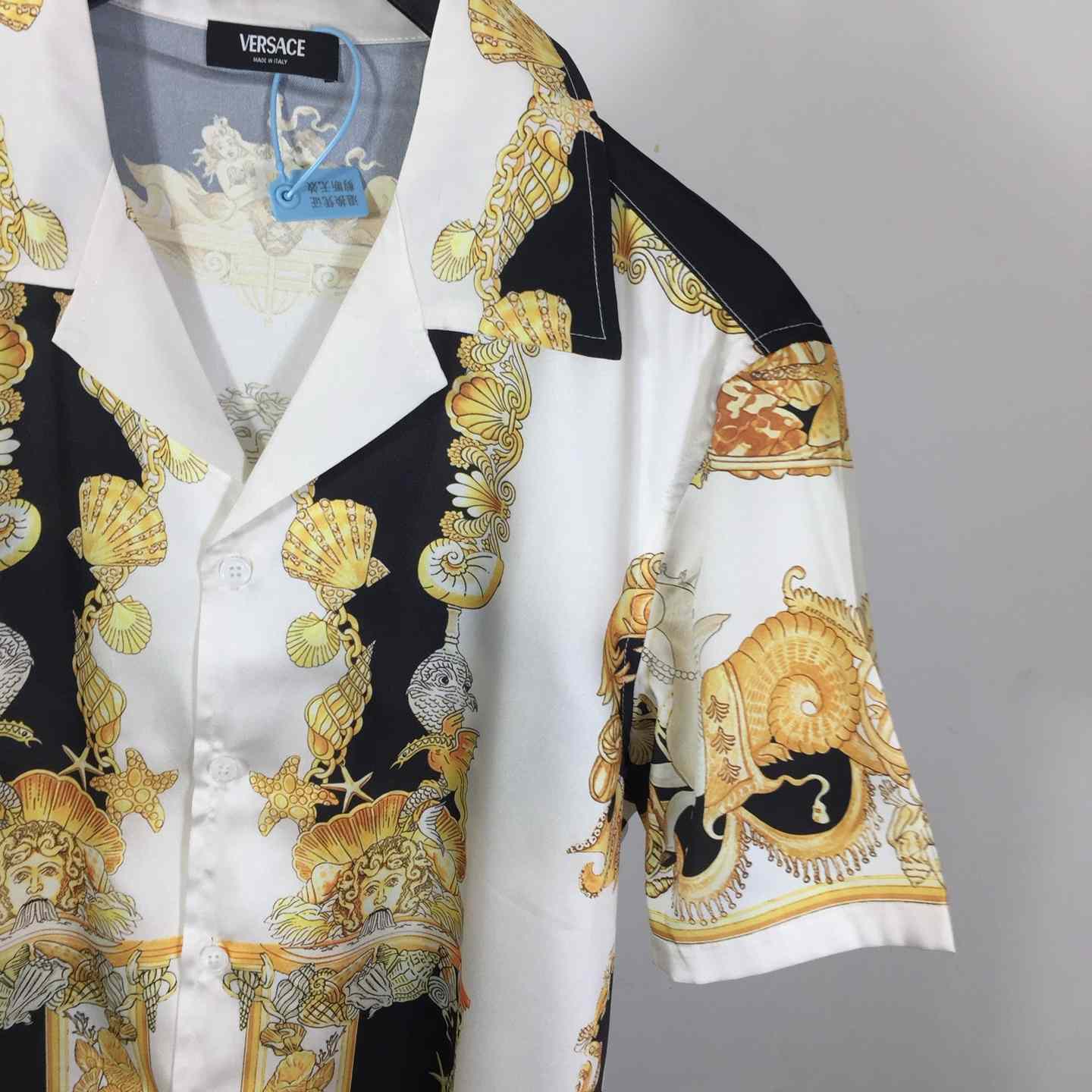 Versace Coral Theatre Silk Shirt - EUR FASHION