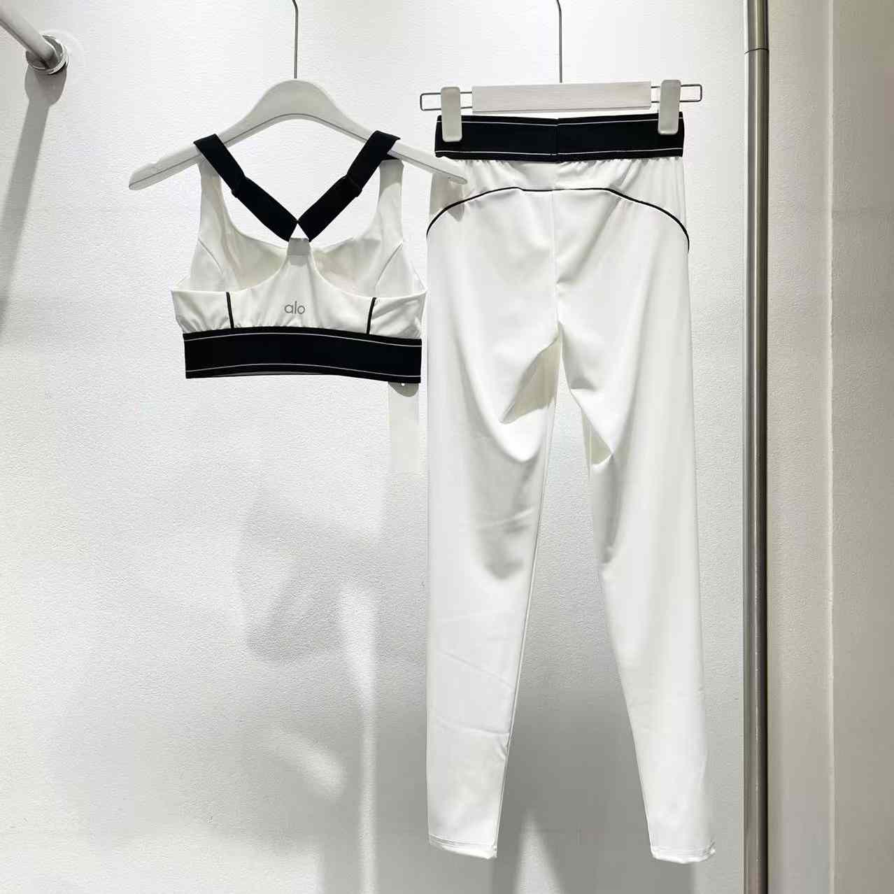 Alo Yoga - EUR FASHION