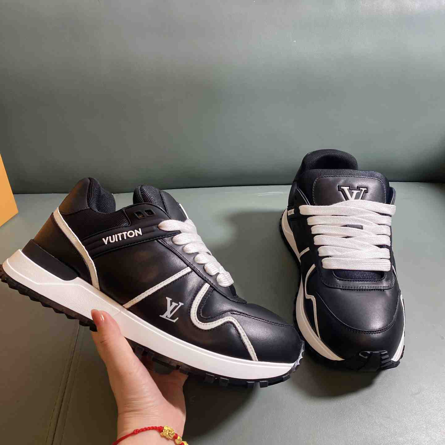 Louis Vuitton Run Away Maxi Sneaker   1AHSS1 - EUR FASHION