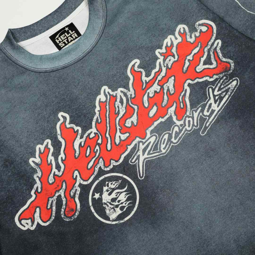 Hellstar Longsleeve Tee - EUR FASHION