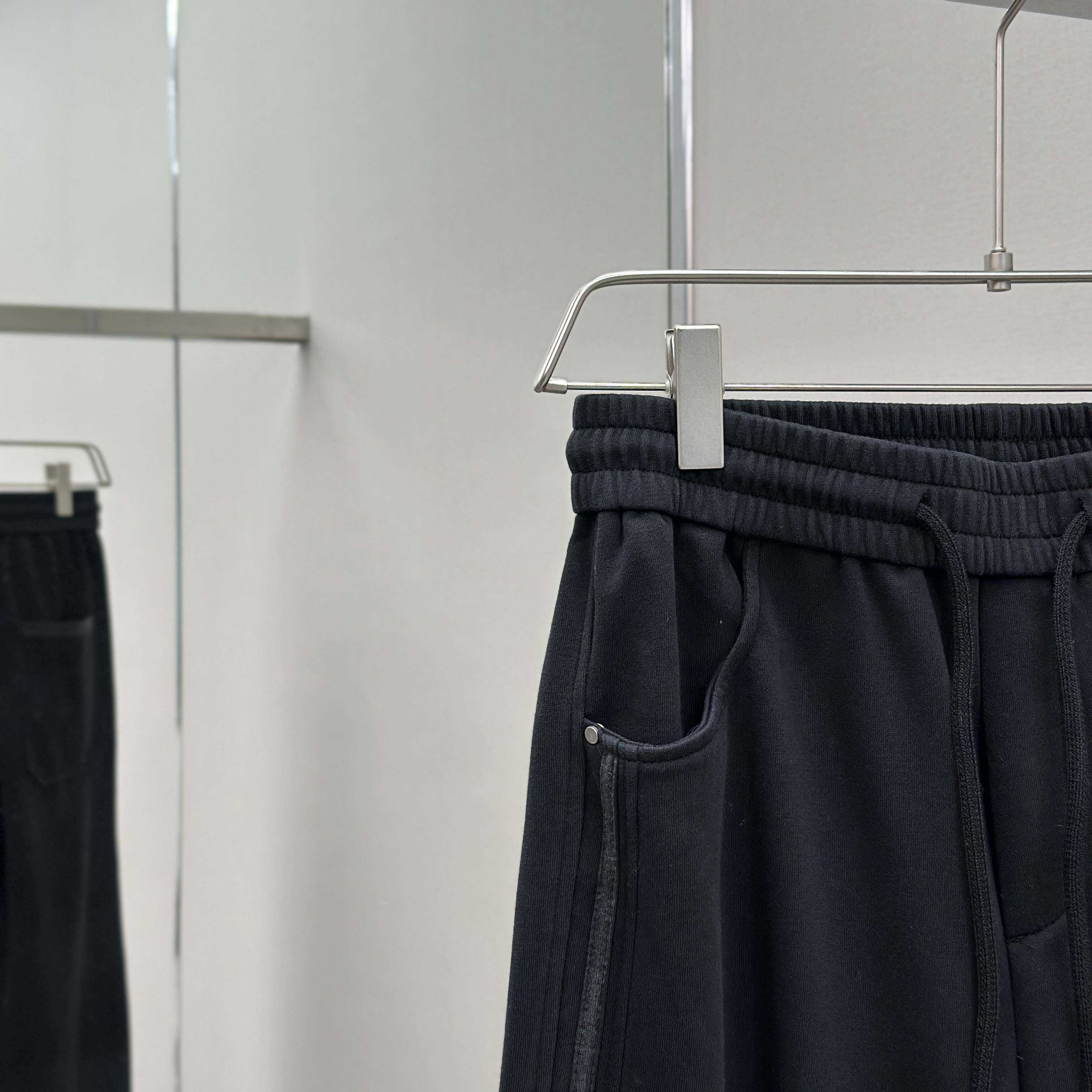 Balenciaga I PUMA Sweatpants  - EUR FASHION