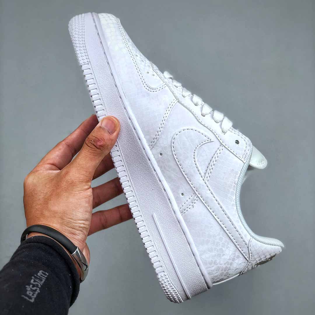 Kobe x Nike Air Force 1'07 Low  IB0018-100   - EUR FASHION