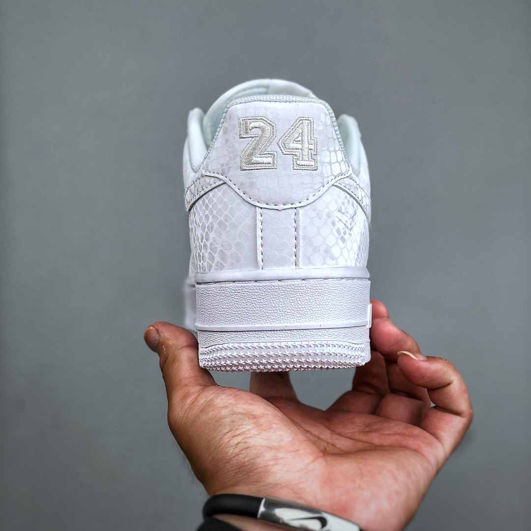 Kobe x Nike Air Force 1'07 Low  IB0018-100   - EUR FASHION