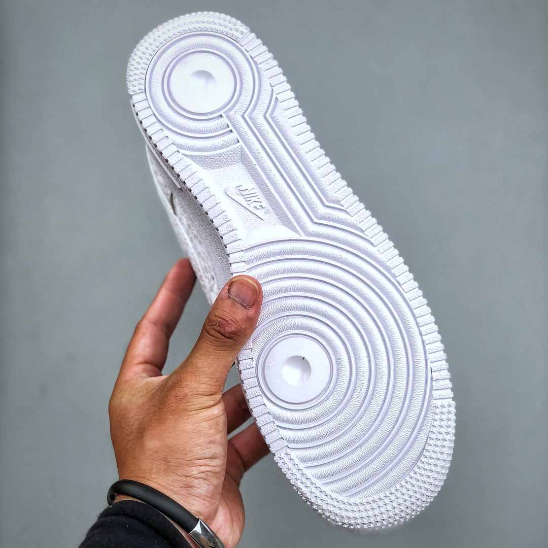 Kobe x Nike Air Force 1'07 Low  IB0018-100   - EUR FASHION