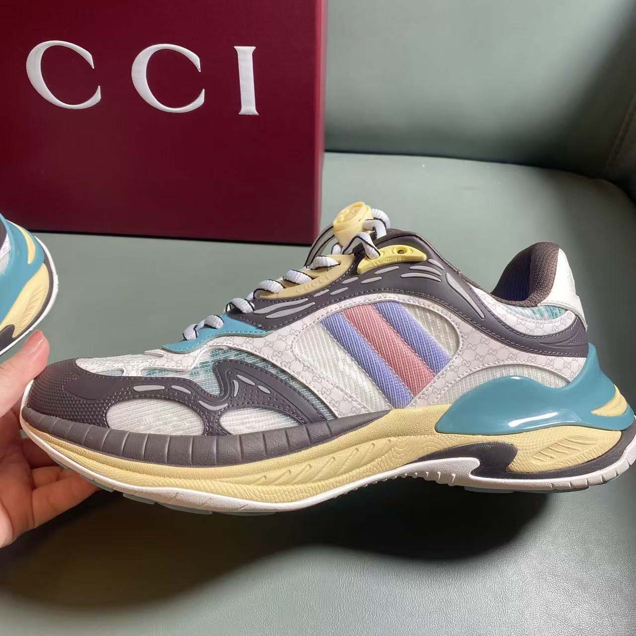 Gucci Men's Gucci 2.0 Sneaker - EUR FASHION