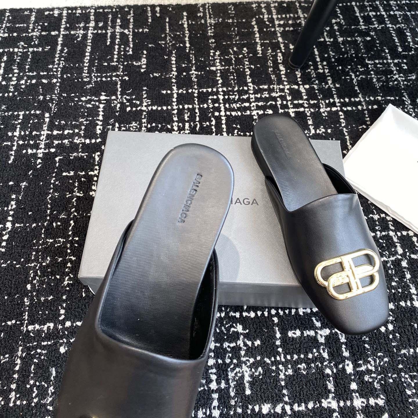 Balenciaga Flat Cosy BB Mule Slide Sandals - EUR FASHION