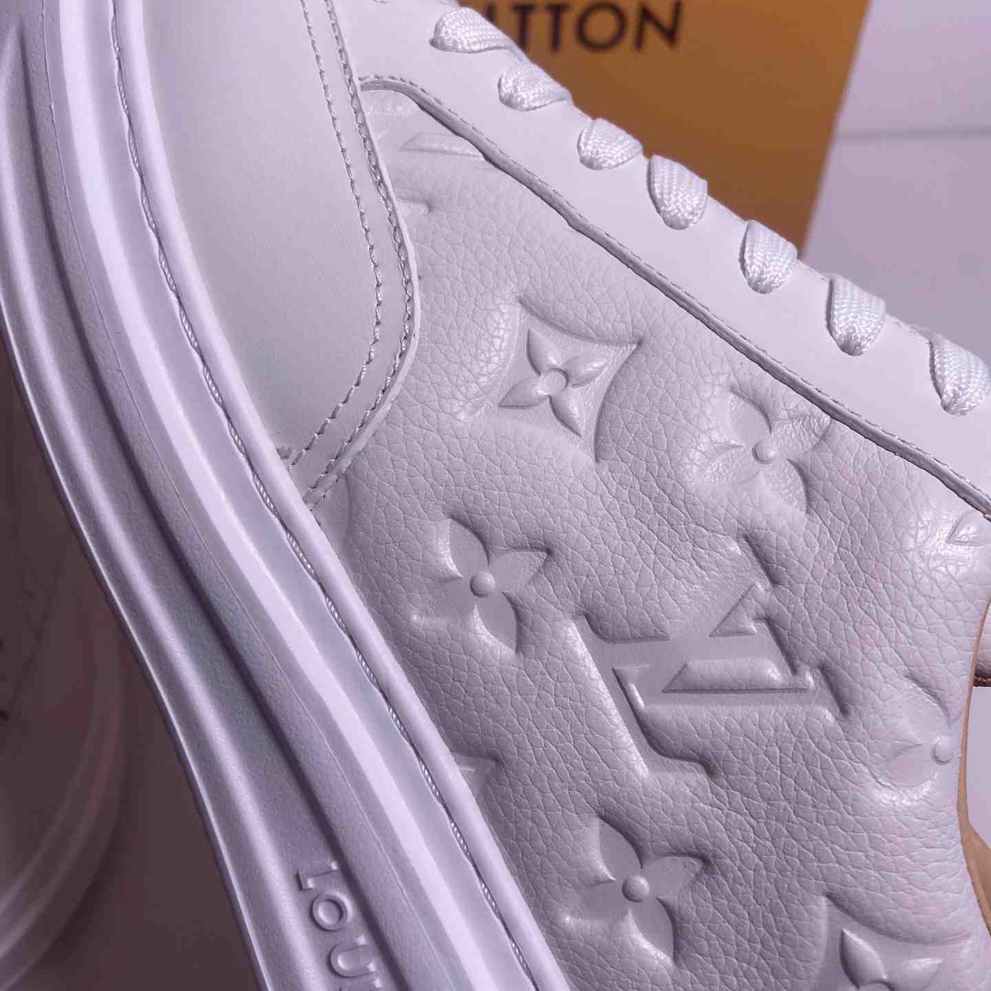 Louis Vuitton Beverly Hills Sneaker   1A8V3L - EUR FASHION