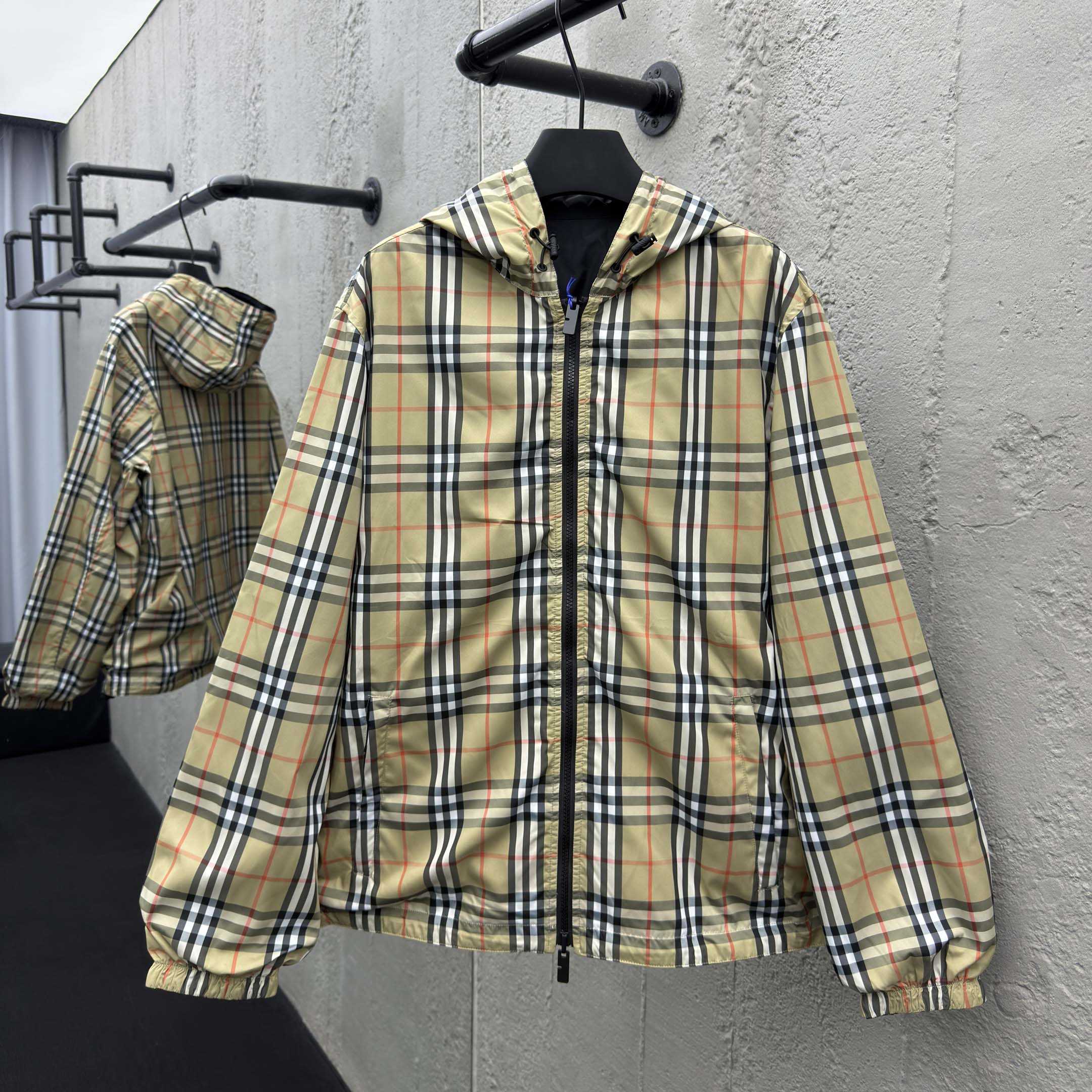 Burberry Check Jacket - EUR FASHION