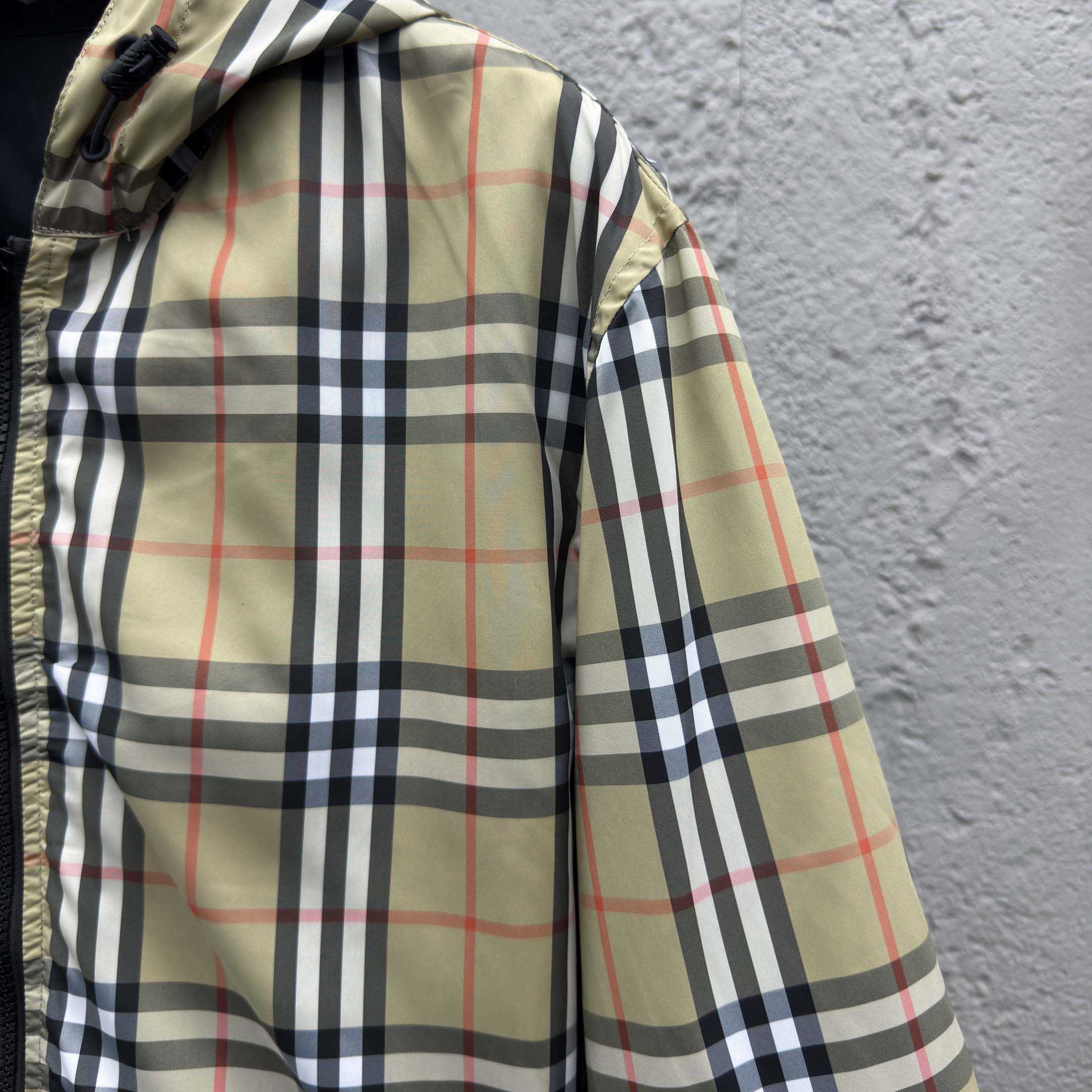 Burberry Check Jacket - EUR FASHION