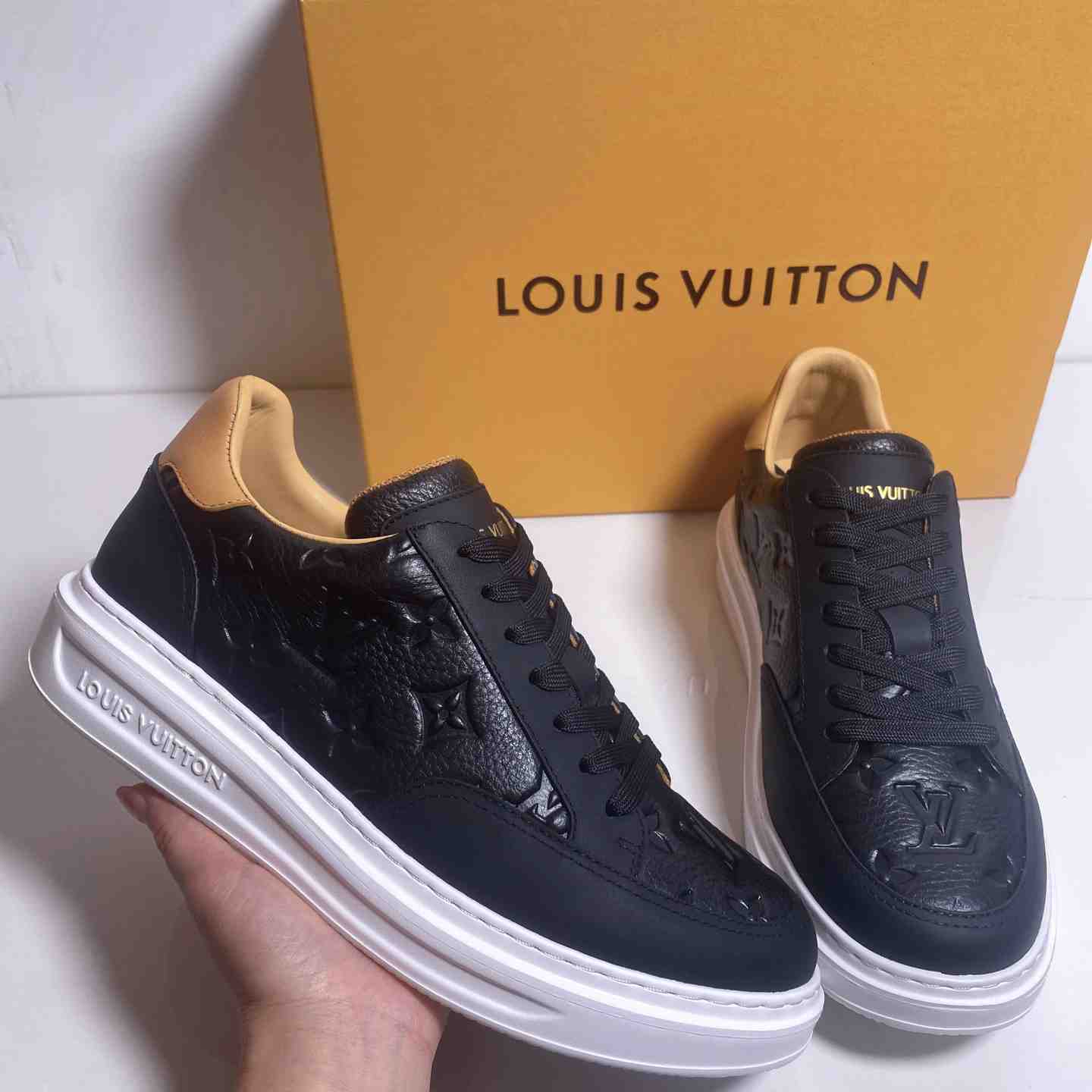 Louis Vuitton Beverly Hills Sneaker   1A8V43 - EUR FASHION
