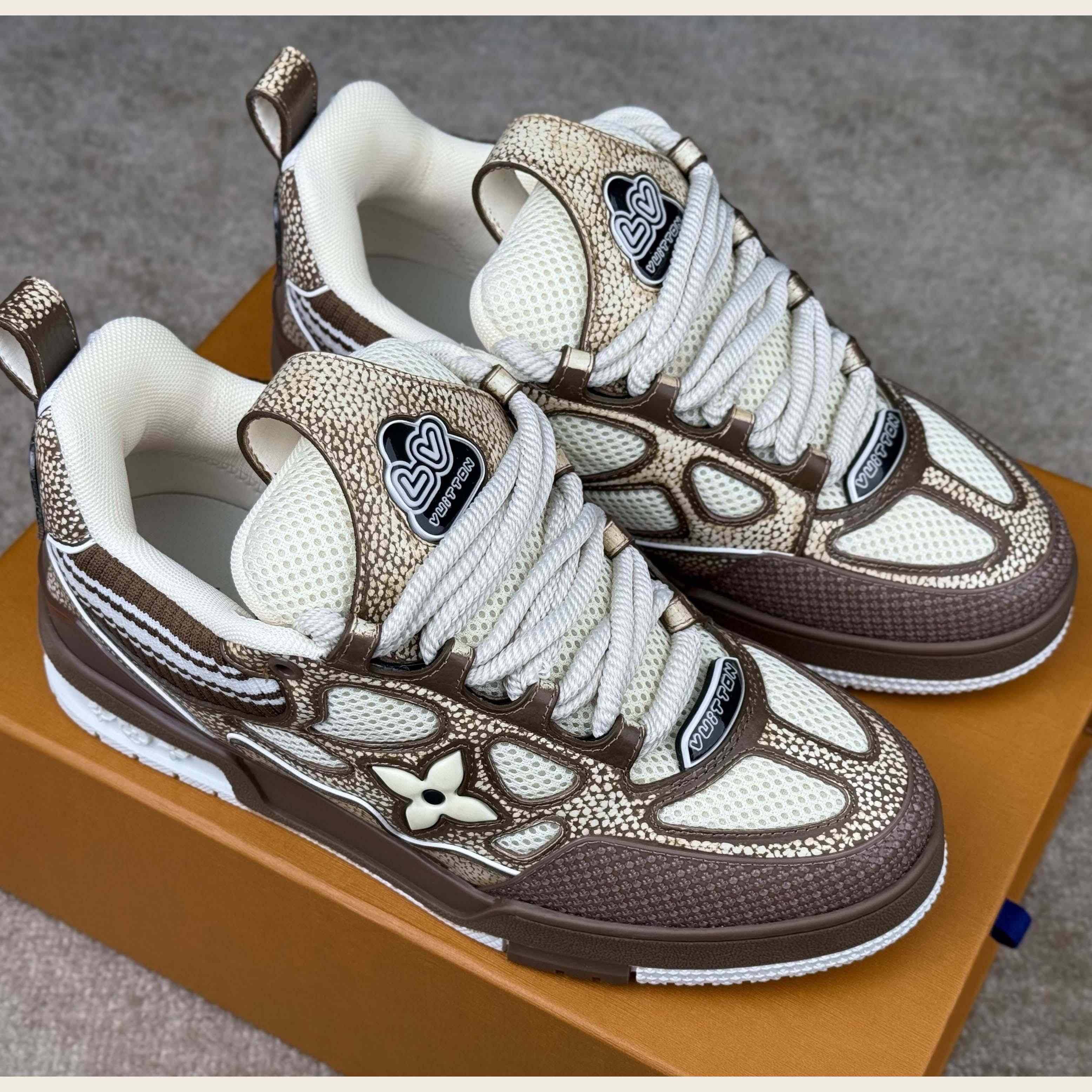 Louis Vuitton LV Skate Sneaker   1AHSWO - EUR FASHION