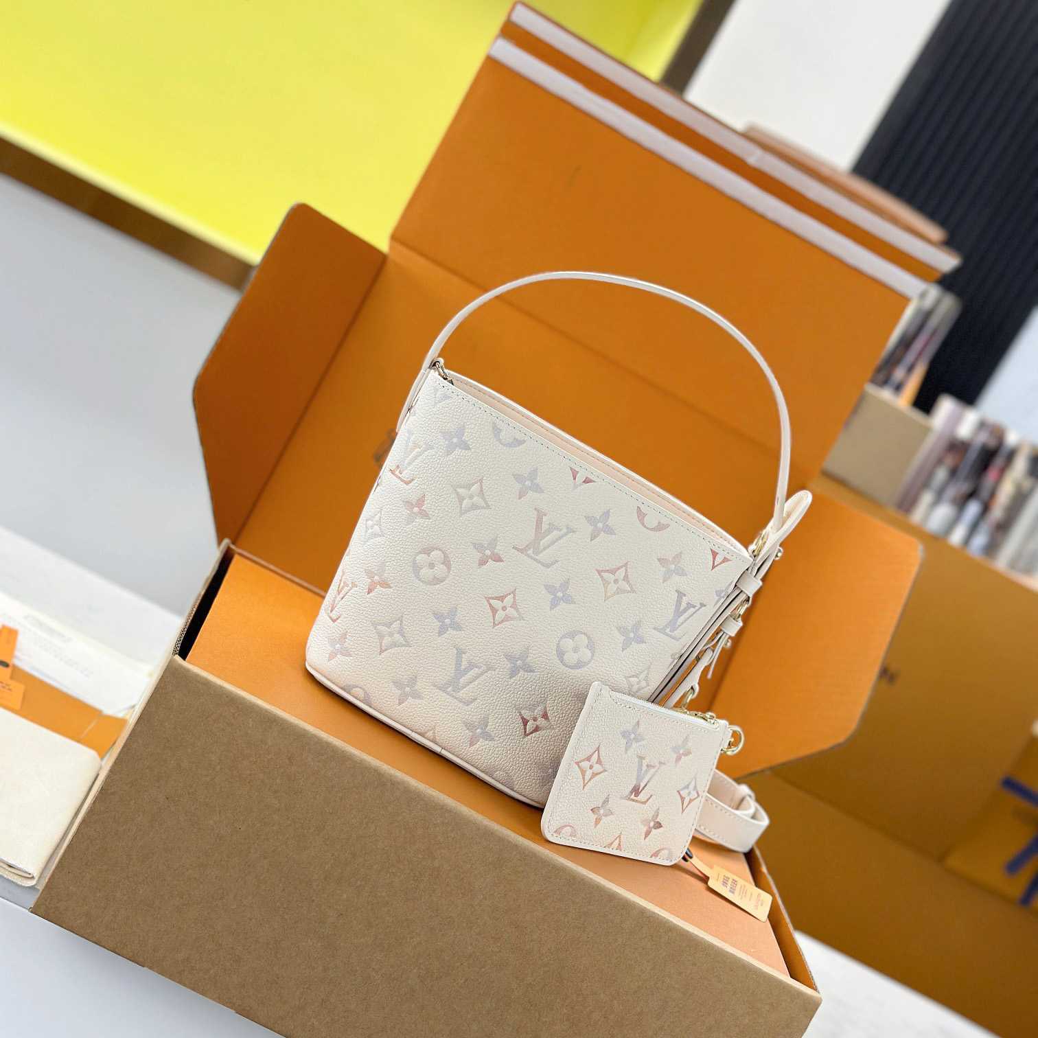 Louis Vuitton All In BB   M25673 - EUR FASHION