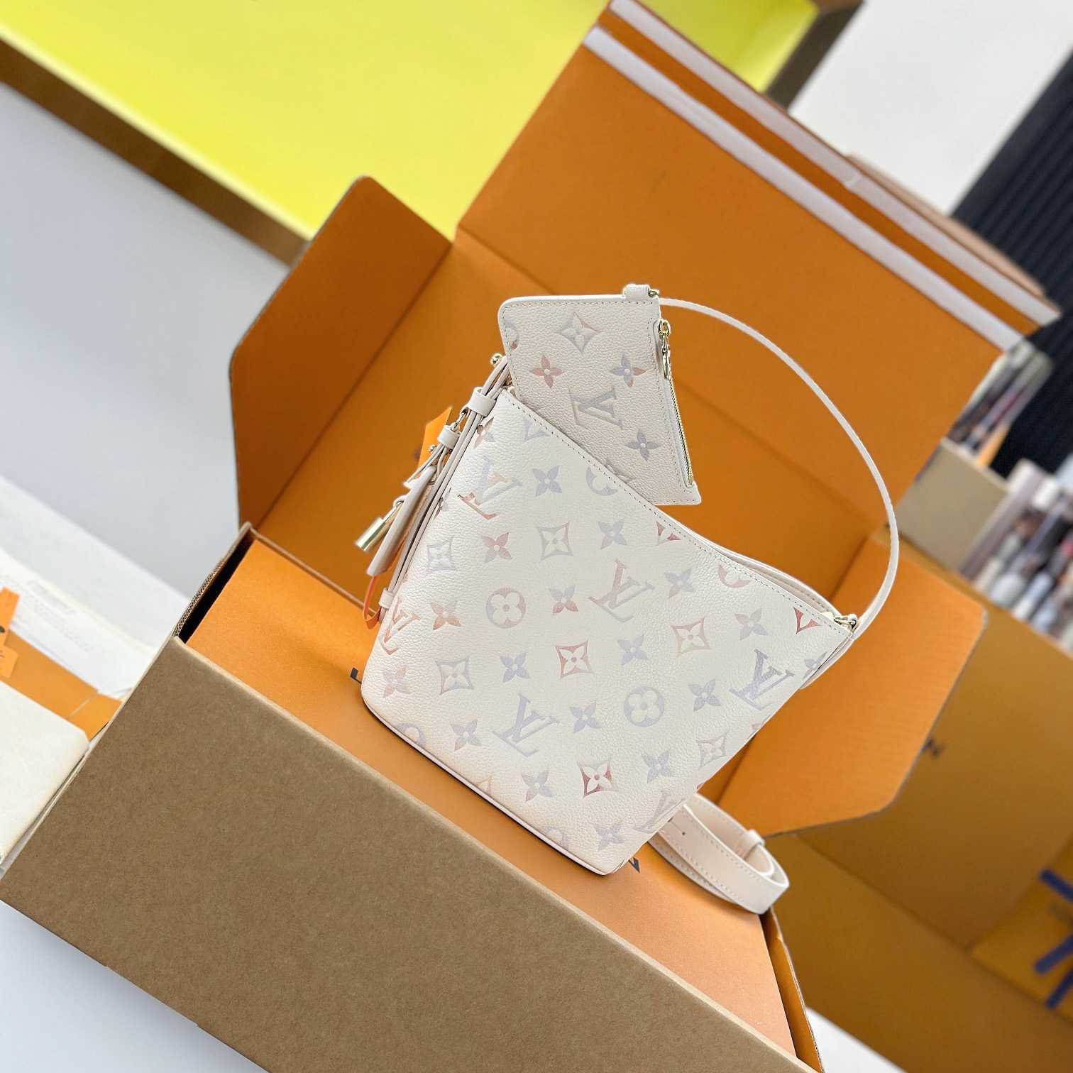 Louis Vuitton All In BB   M25673 - EUR FASHION