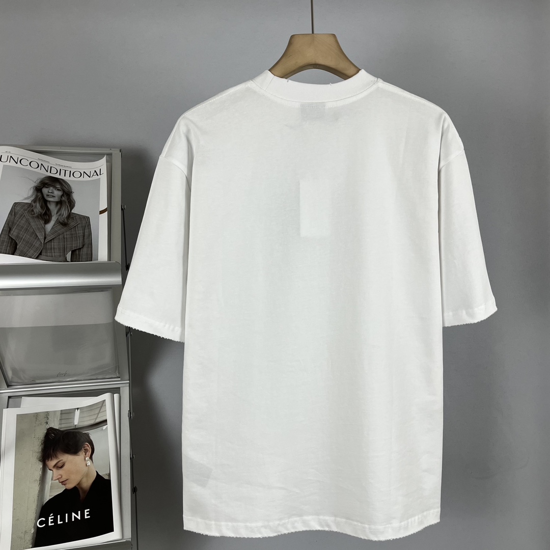 Balenciaga Planet Earth T-shirt - EUR FASHION