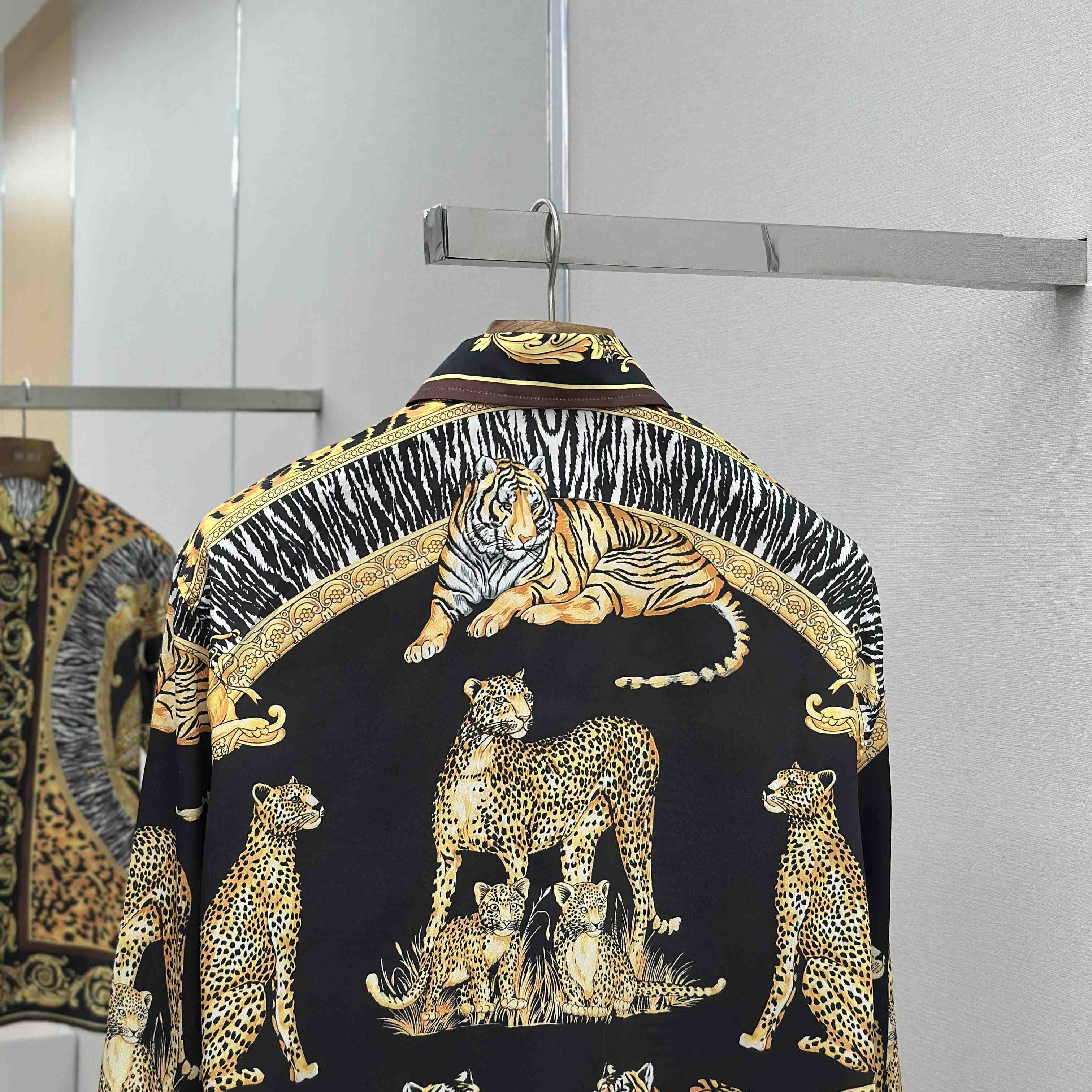 Versace Wild Cats Silk Shirt - EUR FASHION