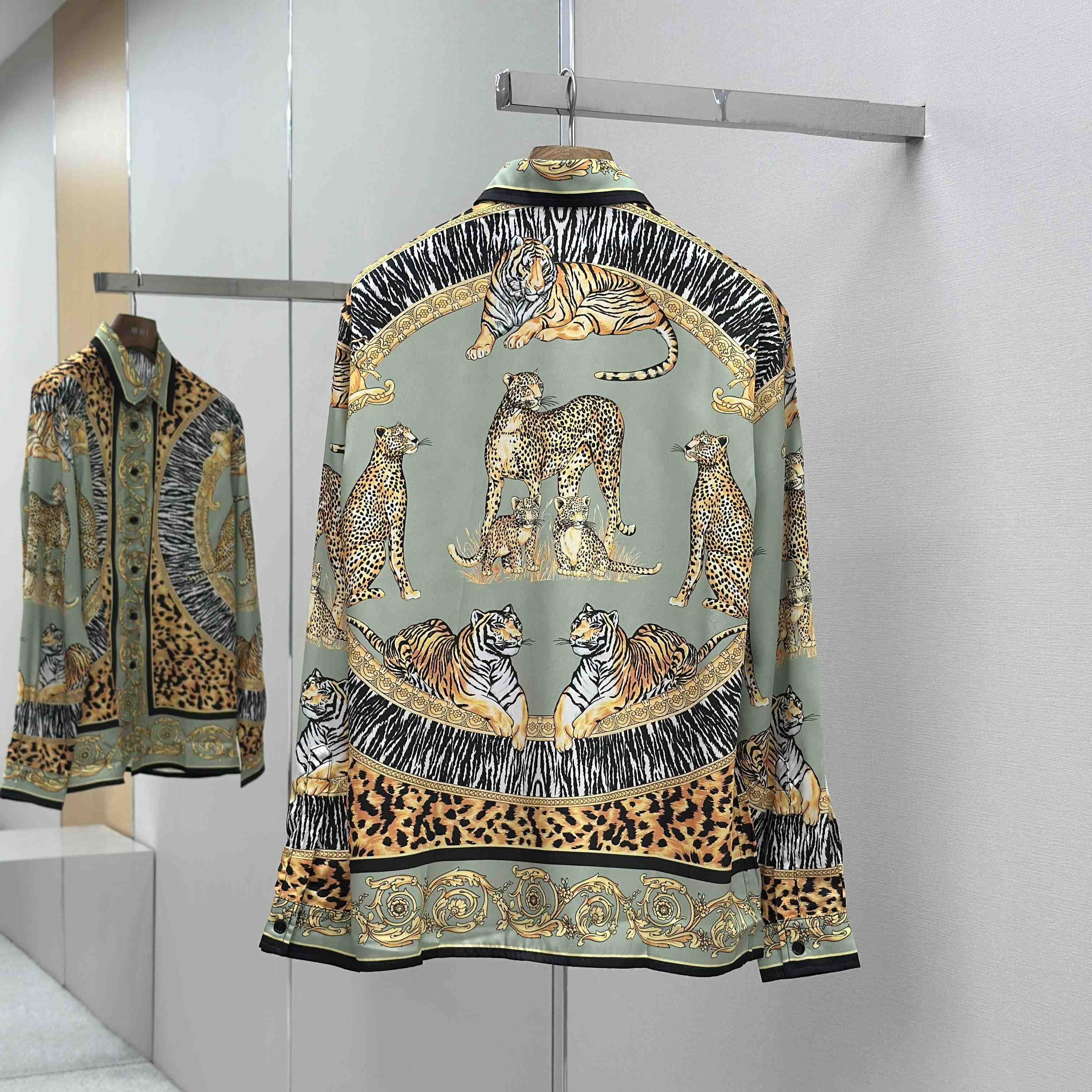 Versace Wild Cats Silk Shirt - EUR FASHION