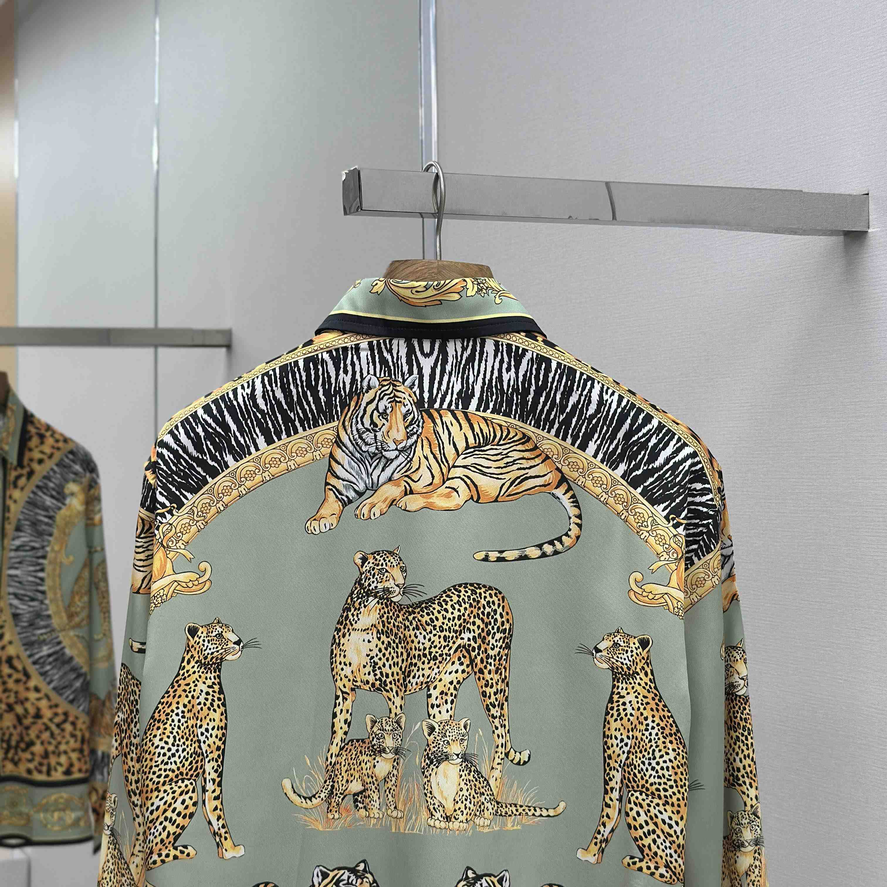 Versace Wild Cats Silk Shirt - EUR FASHION