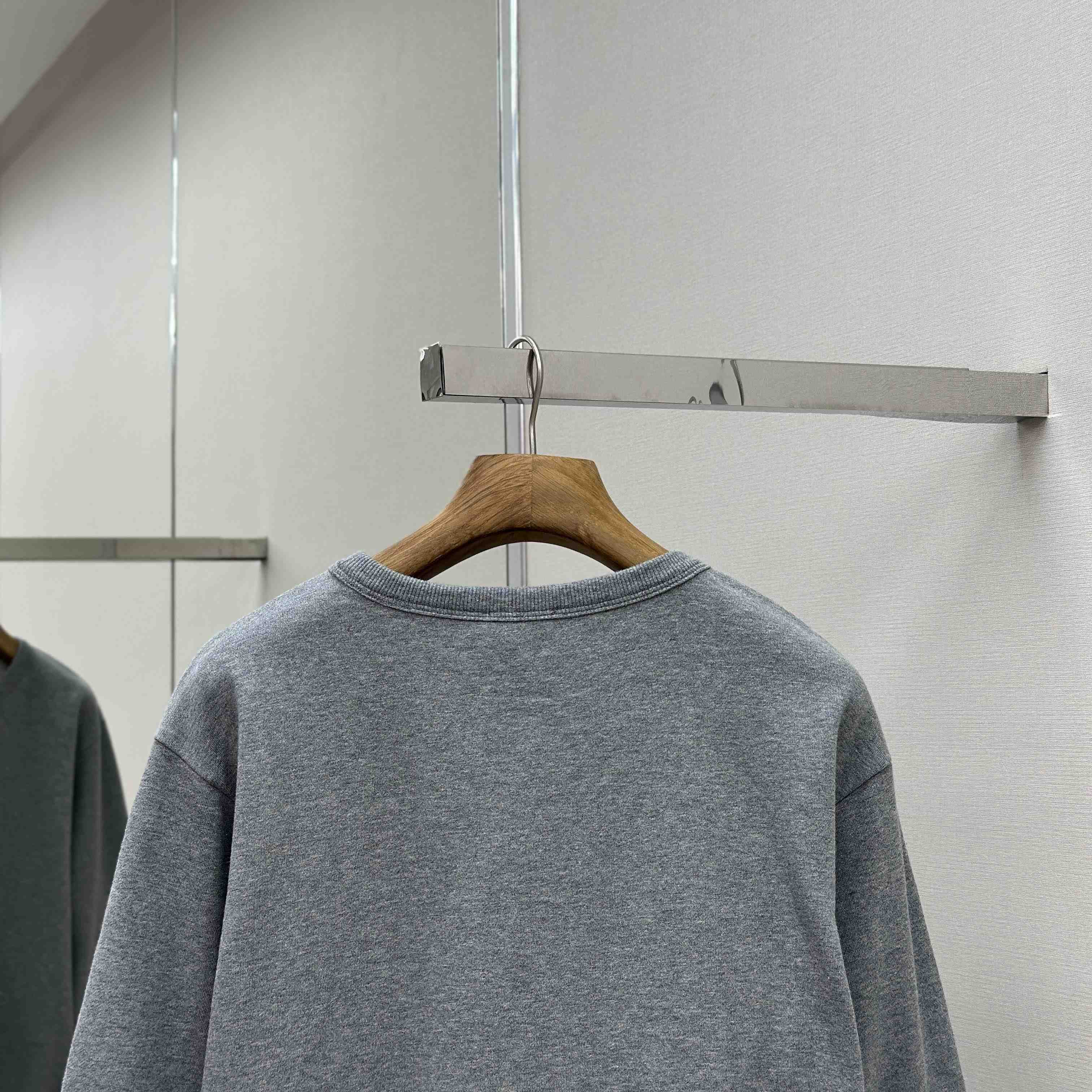 Dior Montaigne Sweatshirt  - EUR FASHION