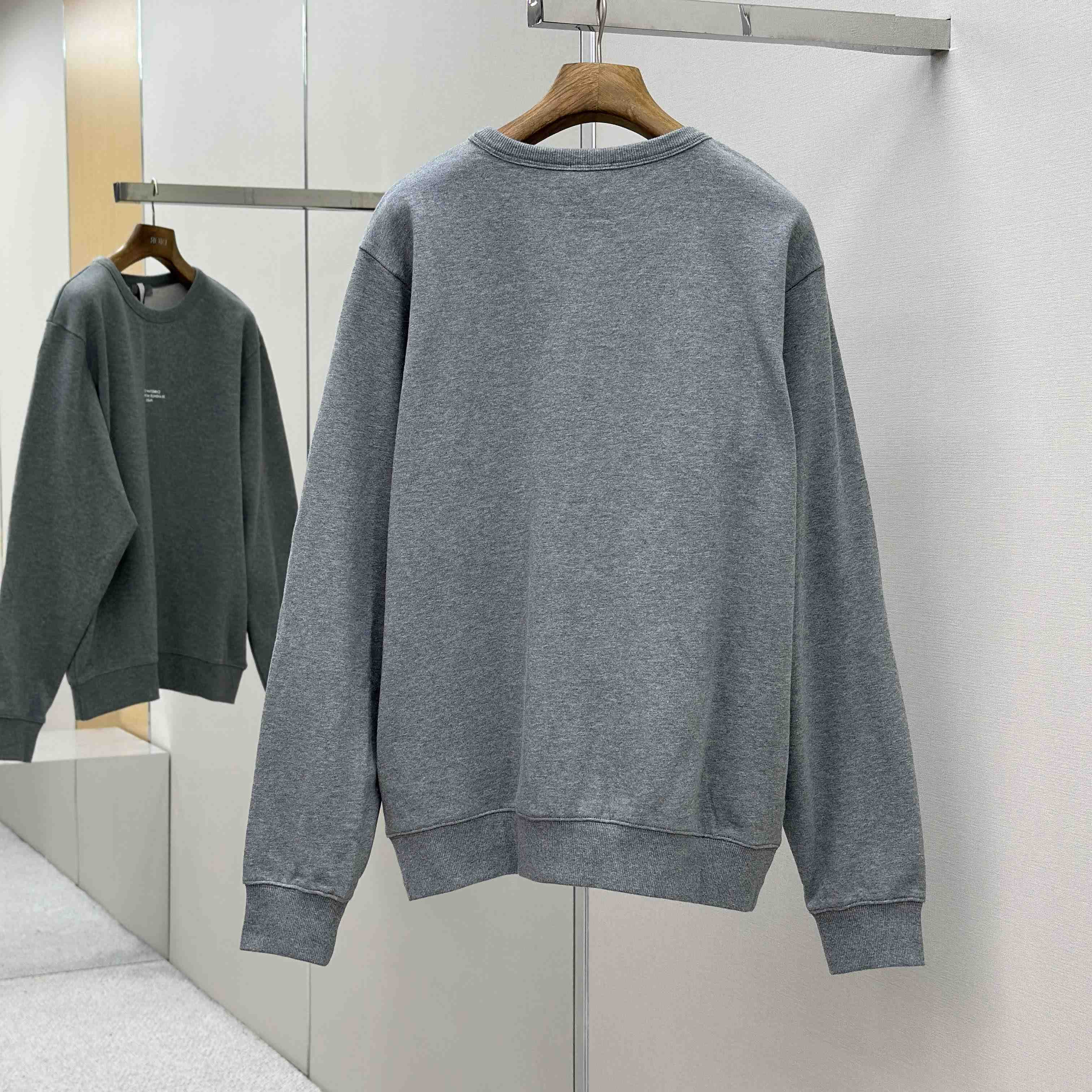 Dior Montaigne Sweatshirt  - EUR FASHION