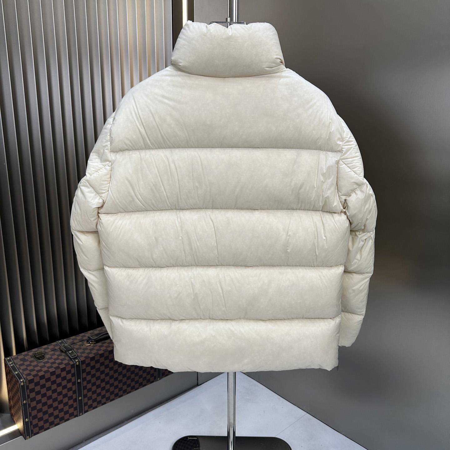 Moncler Short Down Jacket  - EUR FASHION